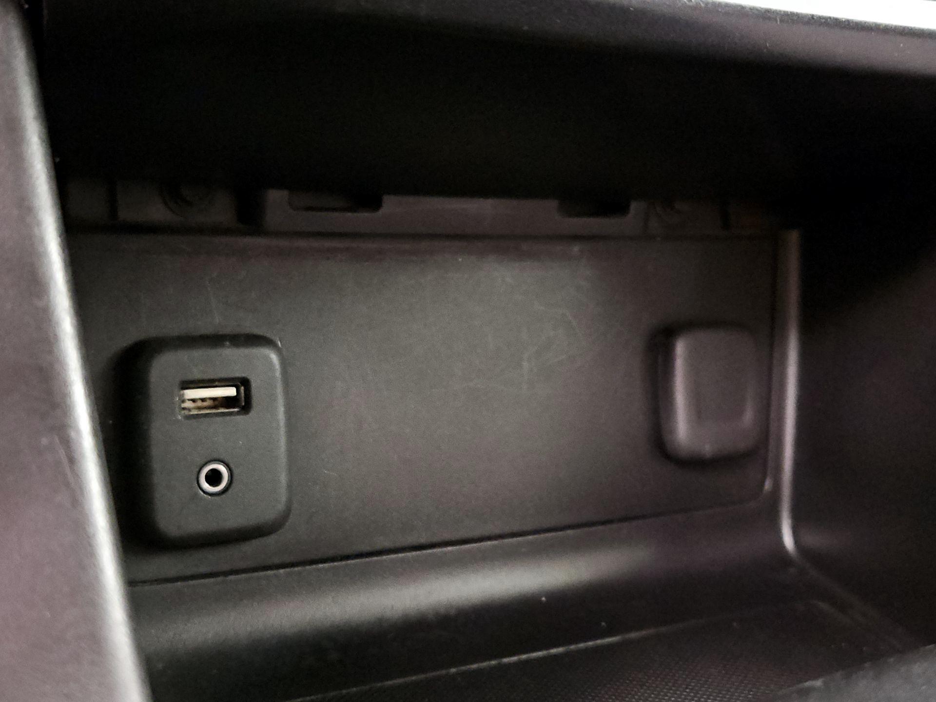 Thumbnail: 2017 Chevrolet Colorado - 18