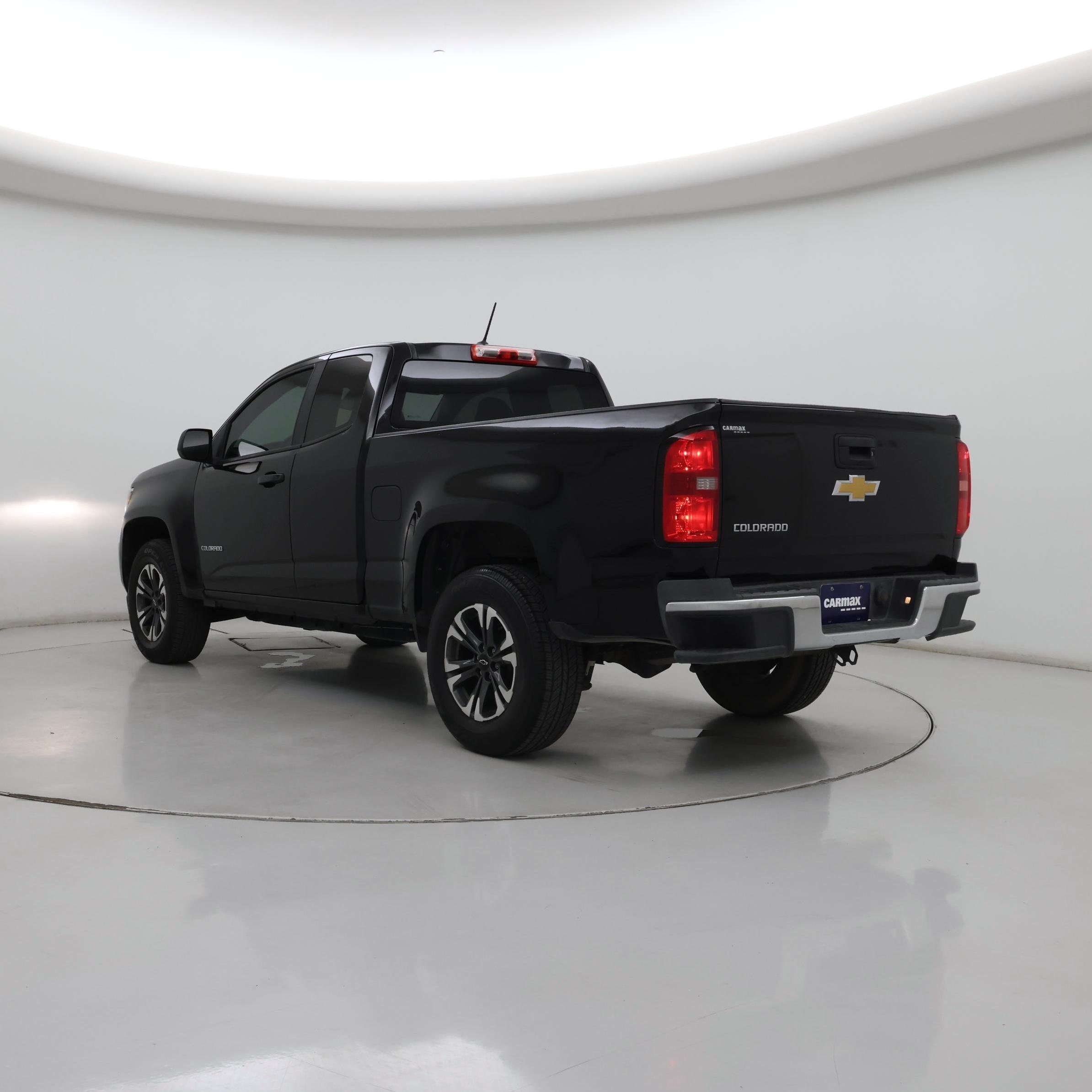 Thumbnail: 2017 Chevrolet Colorado - 2