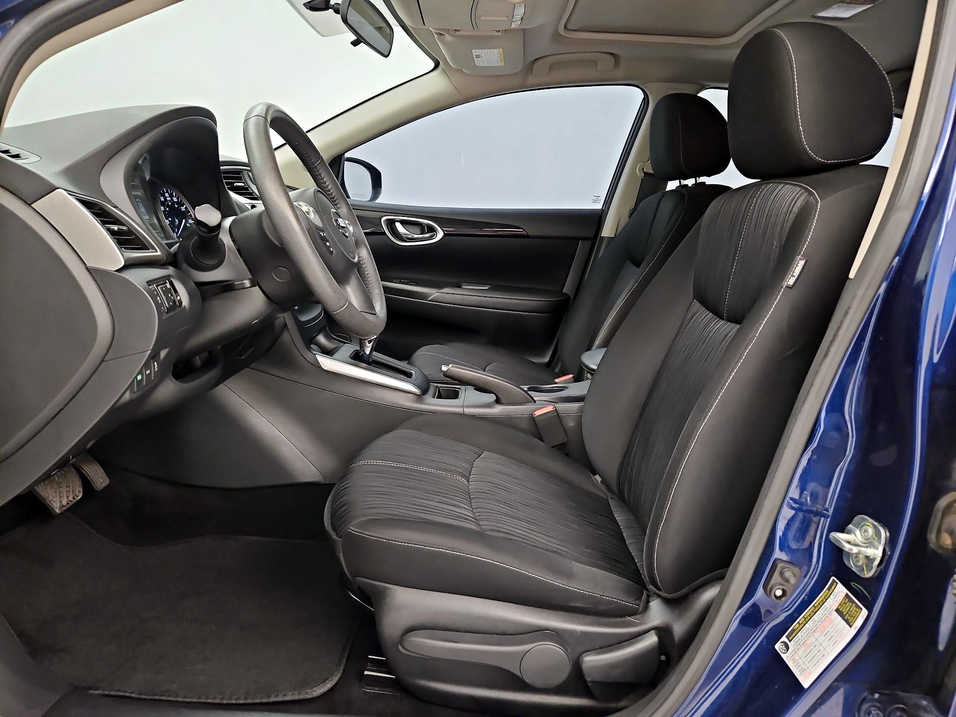 Thumbnail: 2017 Nissan Sentra - 11