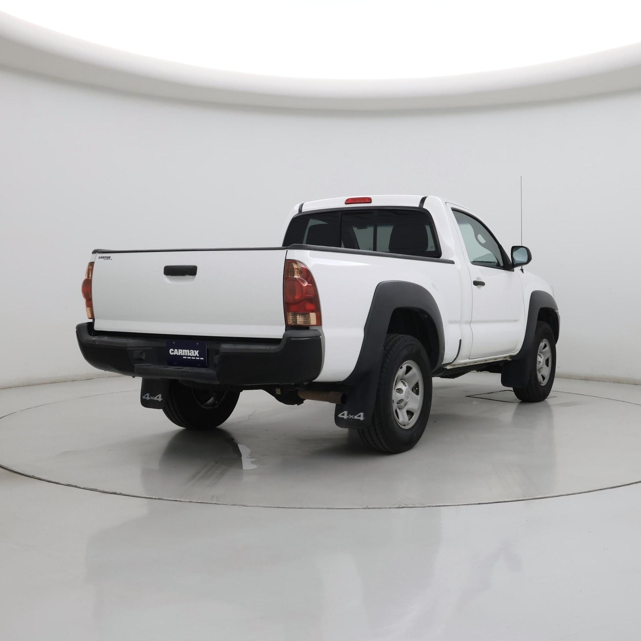 Thumbnail: 2014 Toyota Tacoma - 8