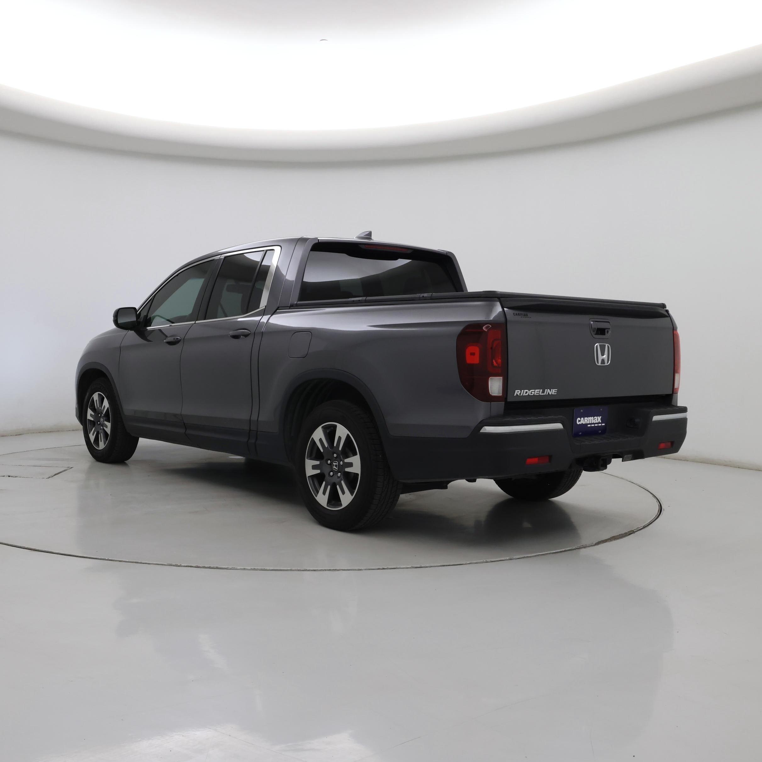 Thumbnail: 2017 Honda Ridgeline - 2