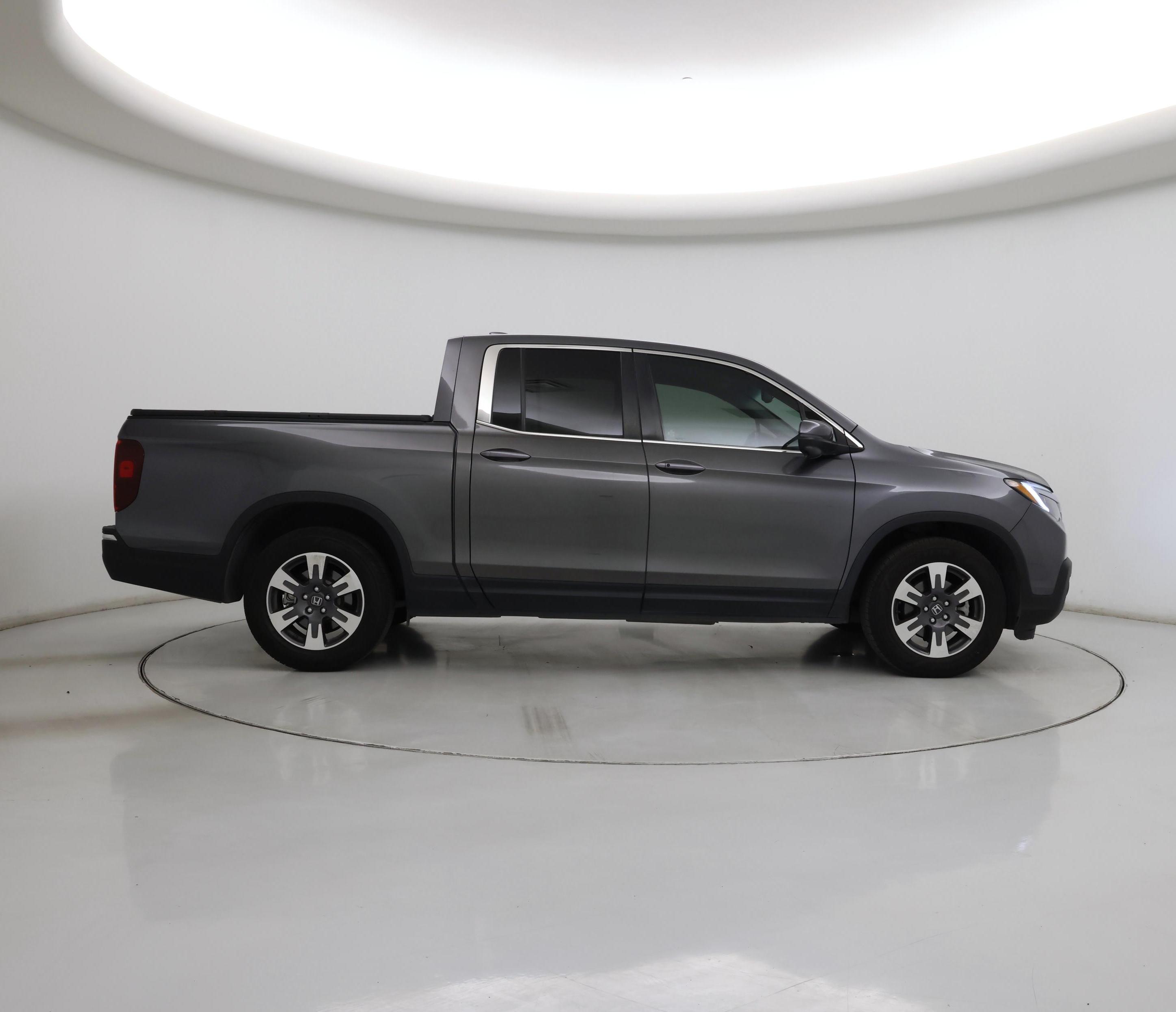 Thumbnail: 2017 Honda Ridgeline - 7