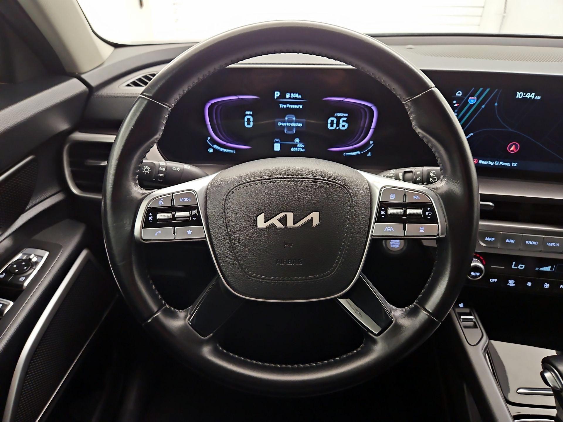 Thumbnail: 2023 Kia Telluride - 10