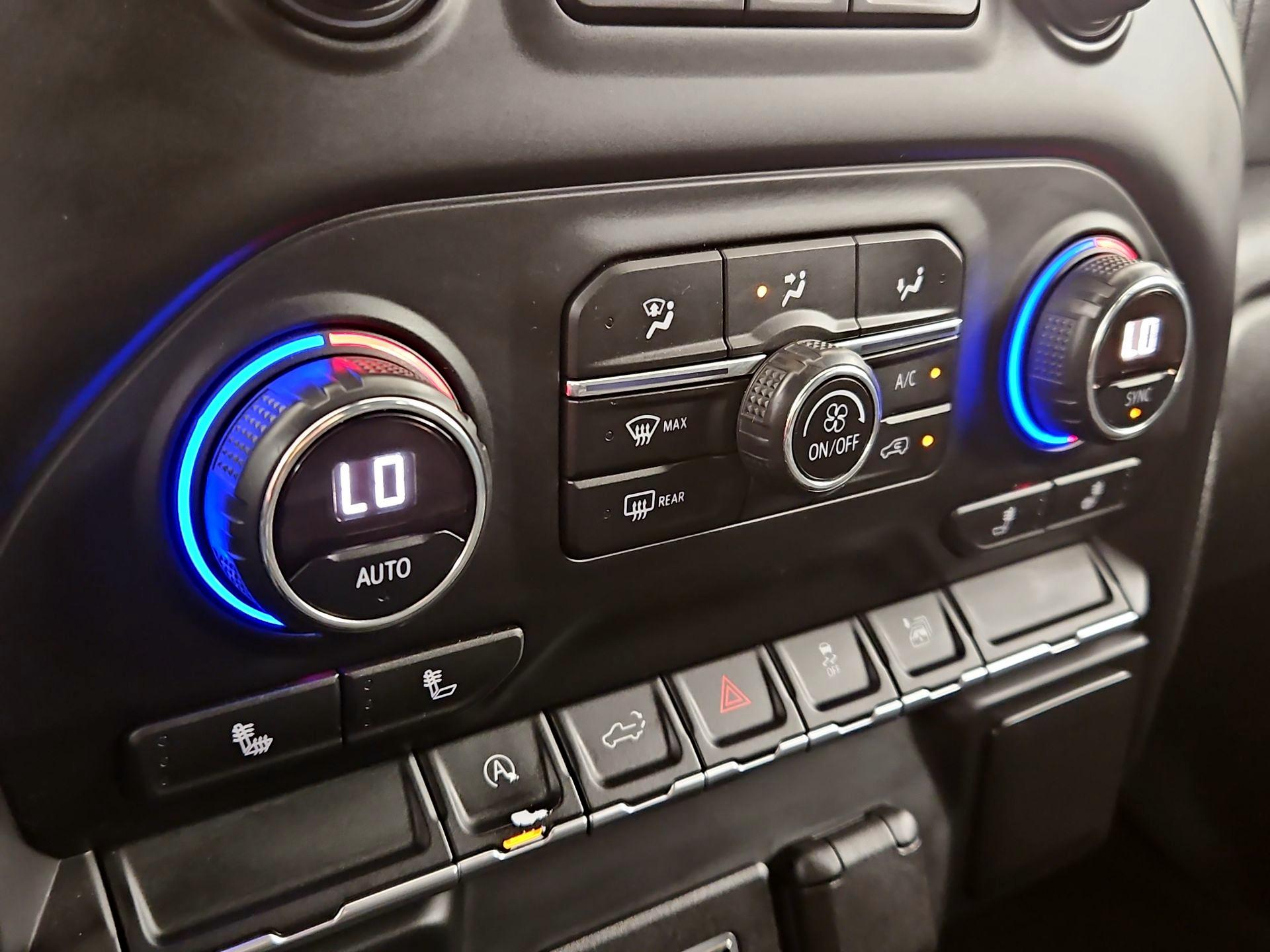 Thumbnail: 2019 Chevrolet Silverado 1500 - 16