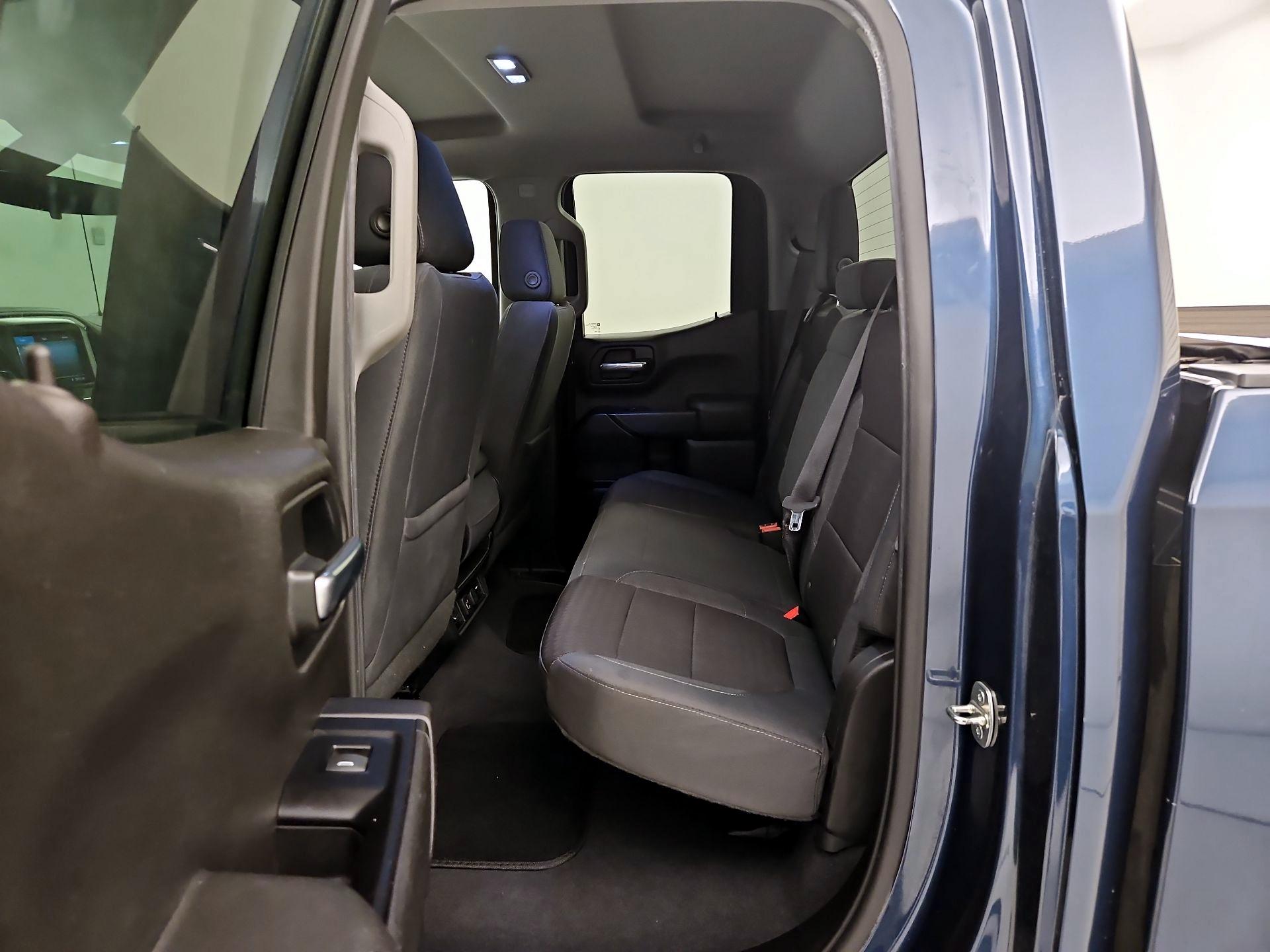 Thumbnail: 2019 Chevrolet Silverado 1500 - 19