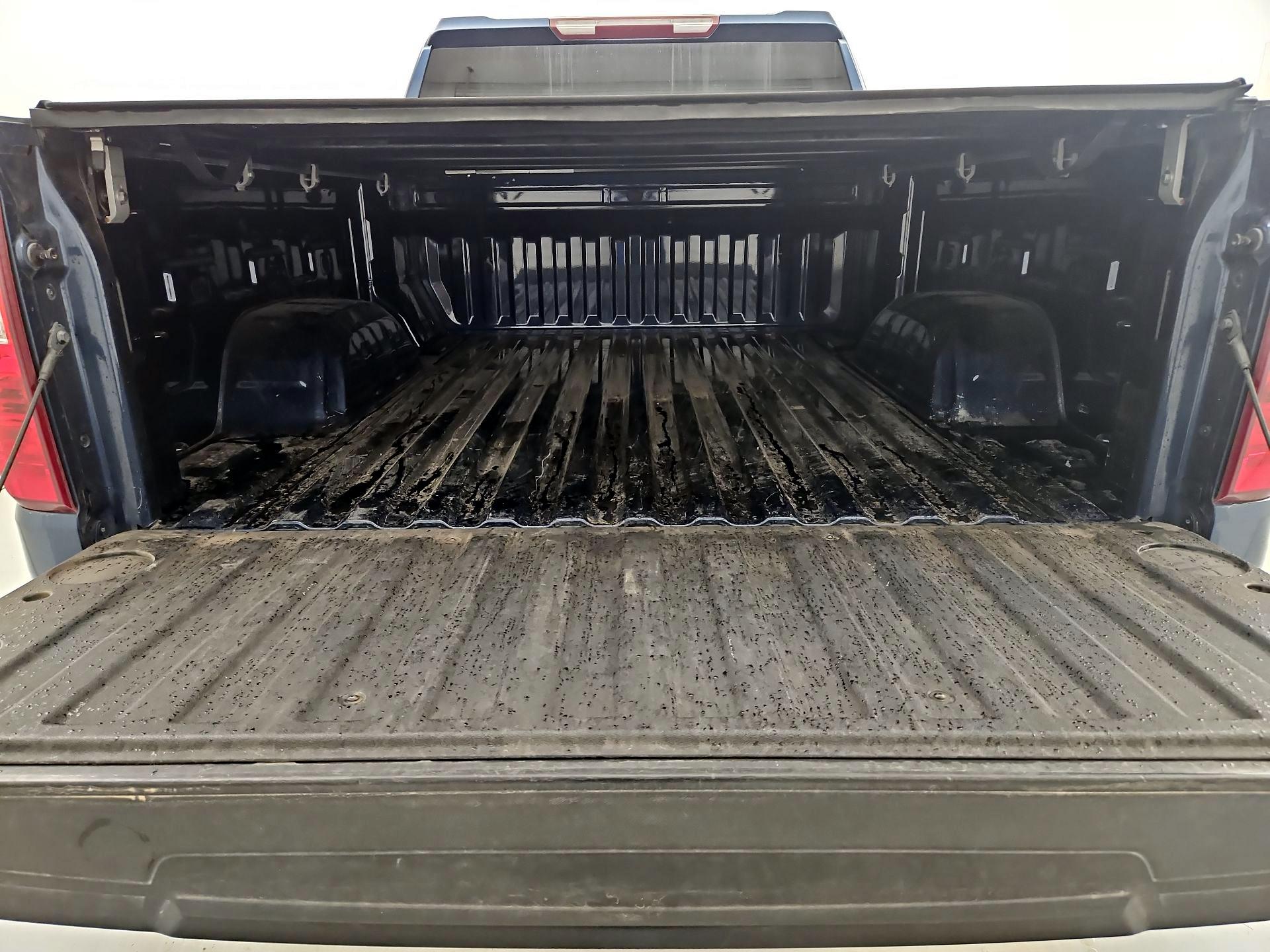 Thumbnail: 2019 Chevrolet Silverado 1500 - 20