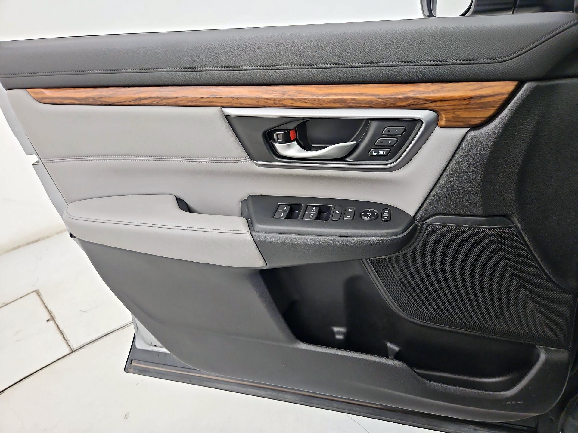 Thumbnail: 2018 Honda CR-V - 12