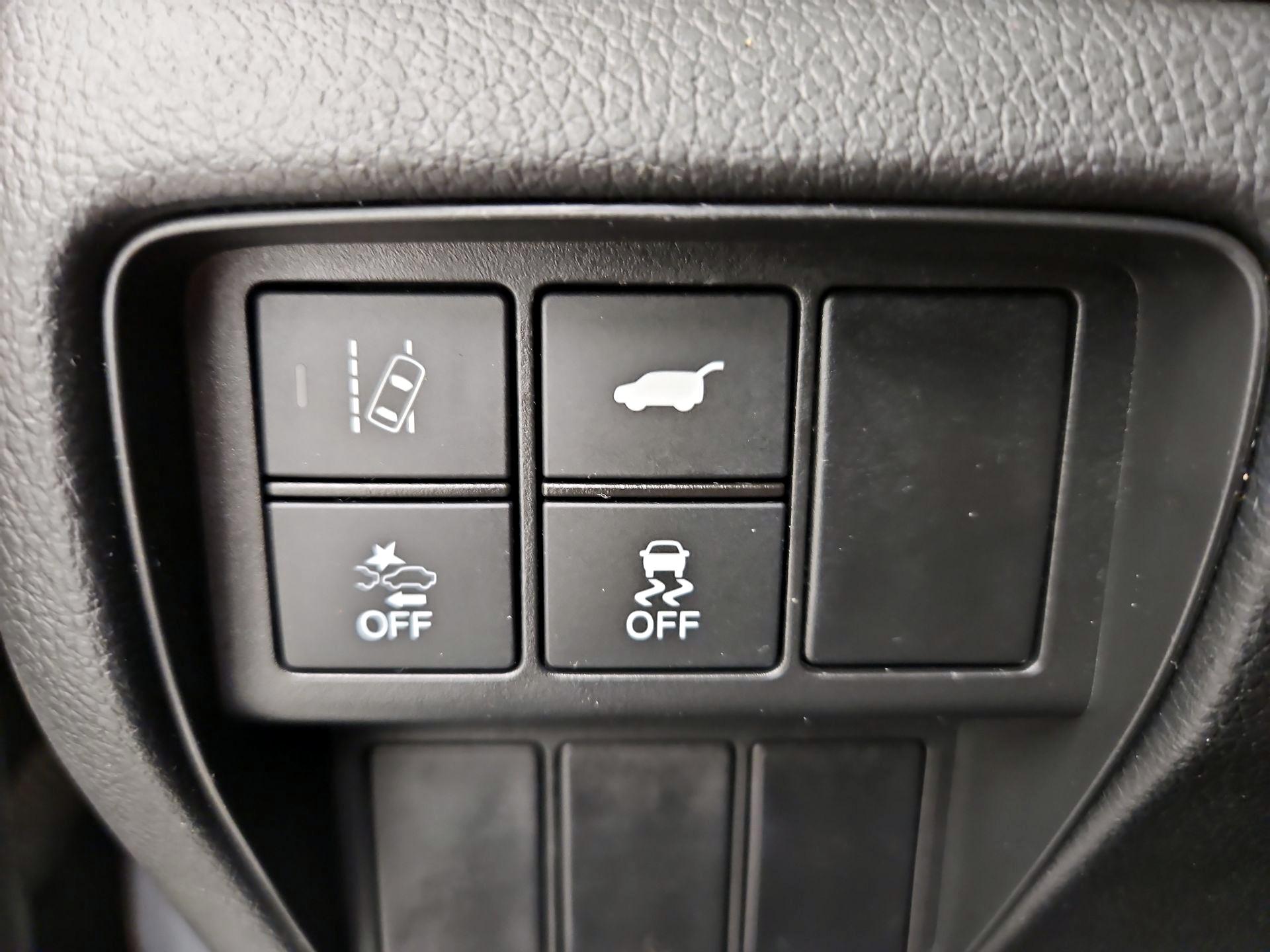 Thumbnail: 2018 Honda CR-V - 13