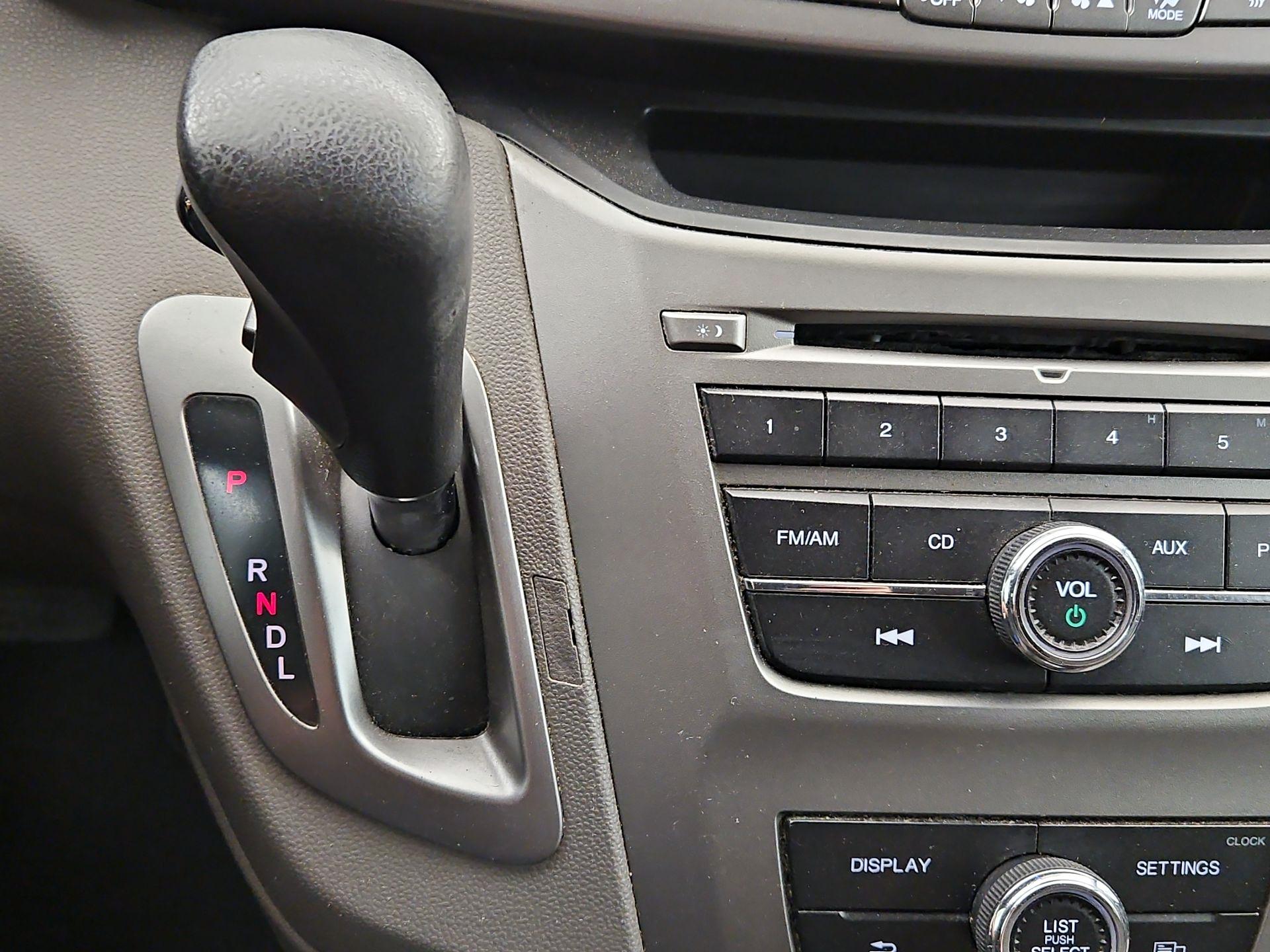Thumbnail: 2016 Honda Odyssey - 17
