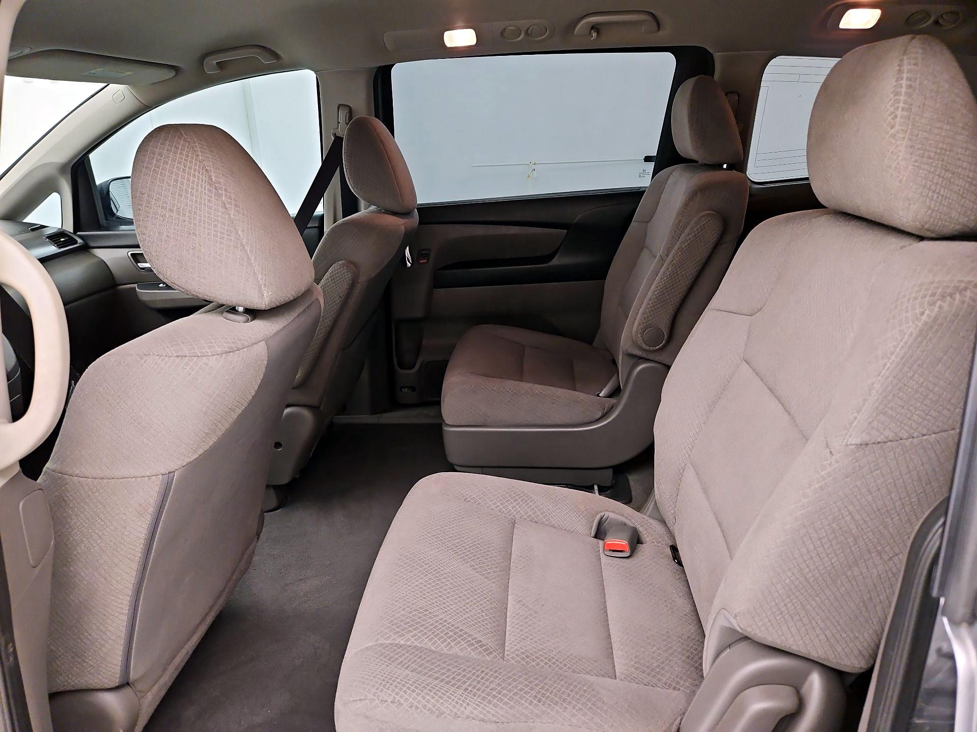 Thumbnail: 2016 Honda Odyssey - 19