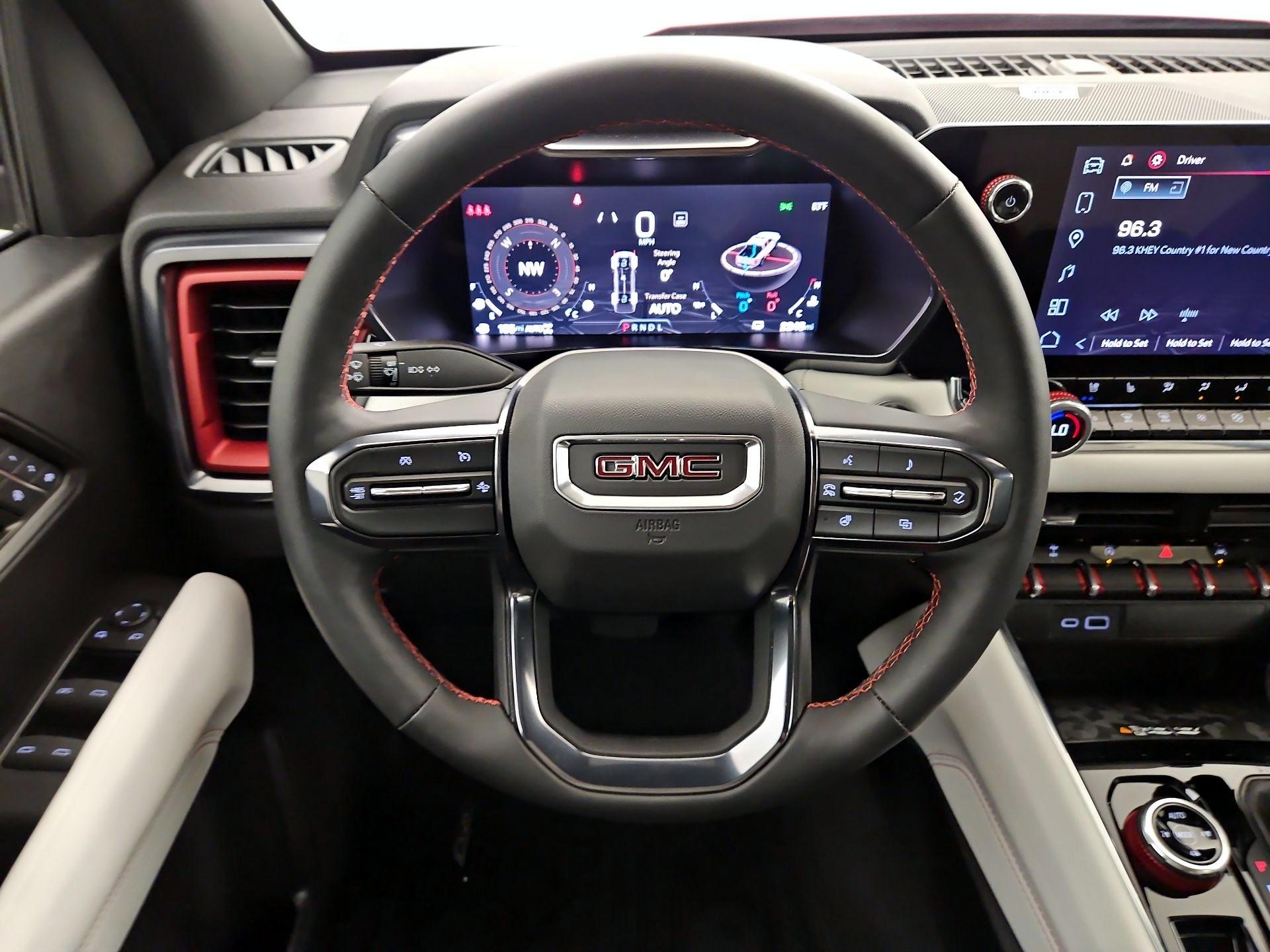 Thumbnail: 2024 GMC Canyon - 10