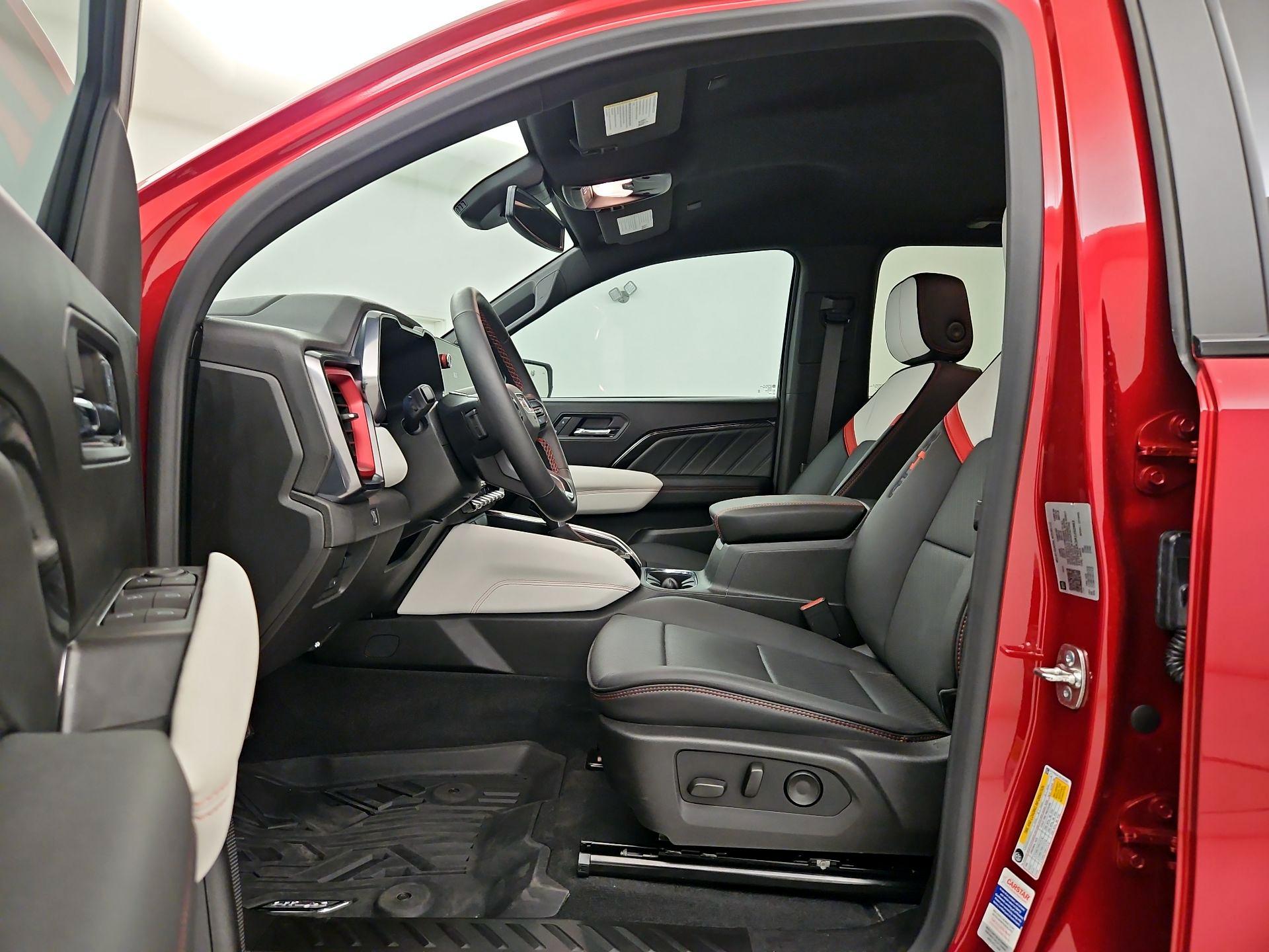 Thumbnail: 2024 GMC Canyon - 11