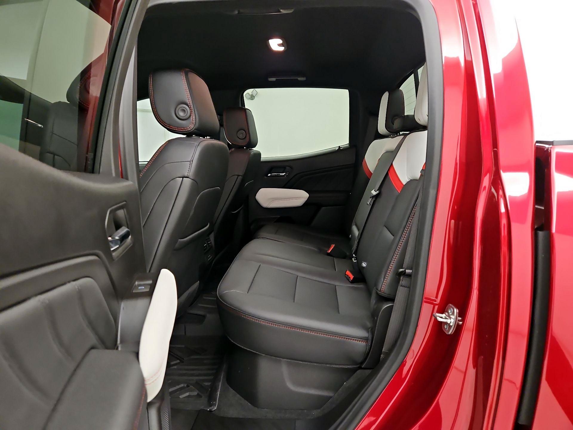Thumbnail: 2024 GMC Canyon - 19