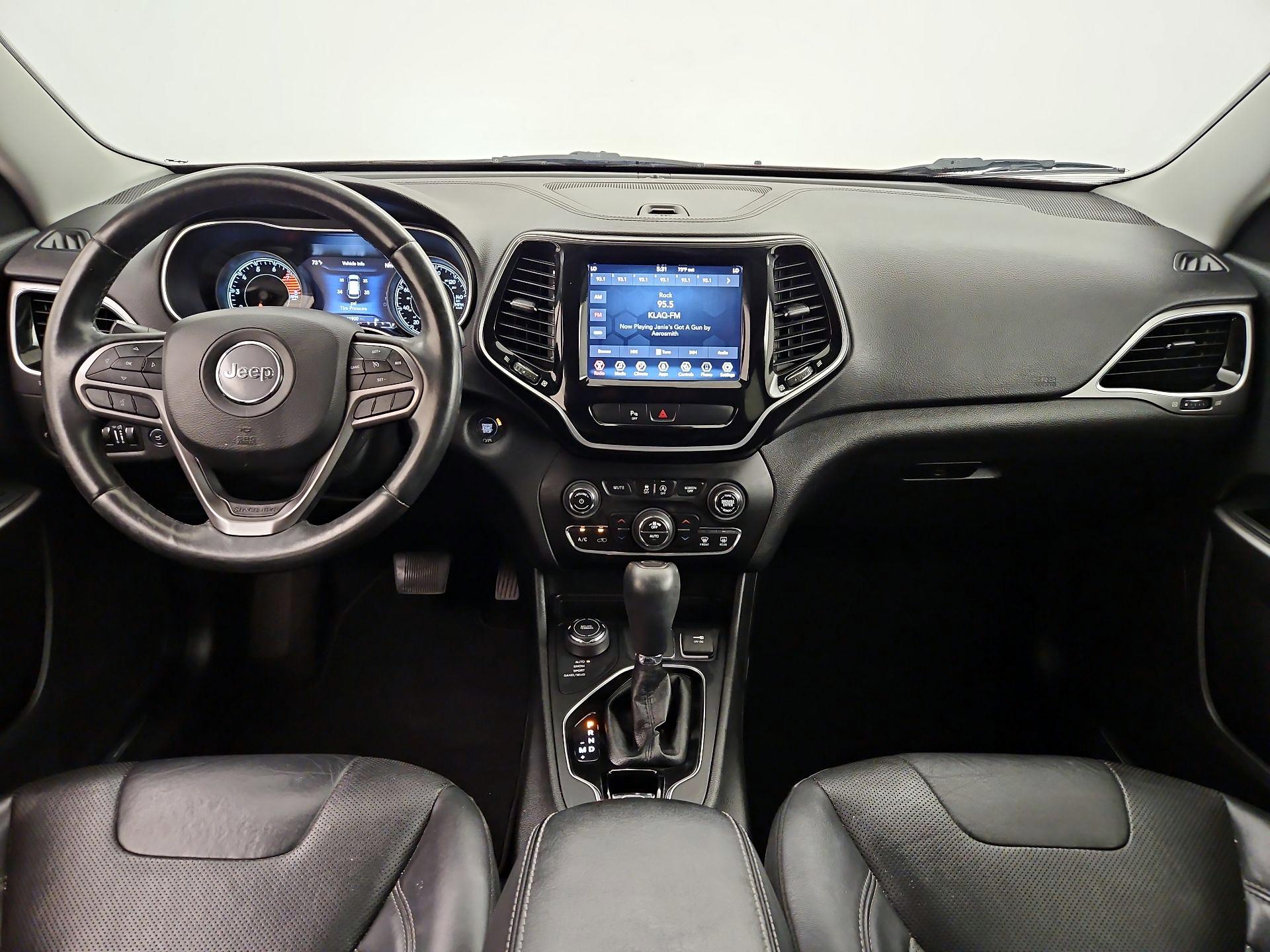 Thumbnail: 2019 Jeep Cherokee - 9
