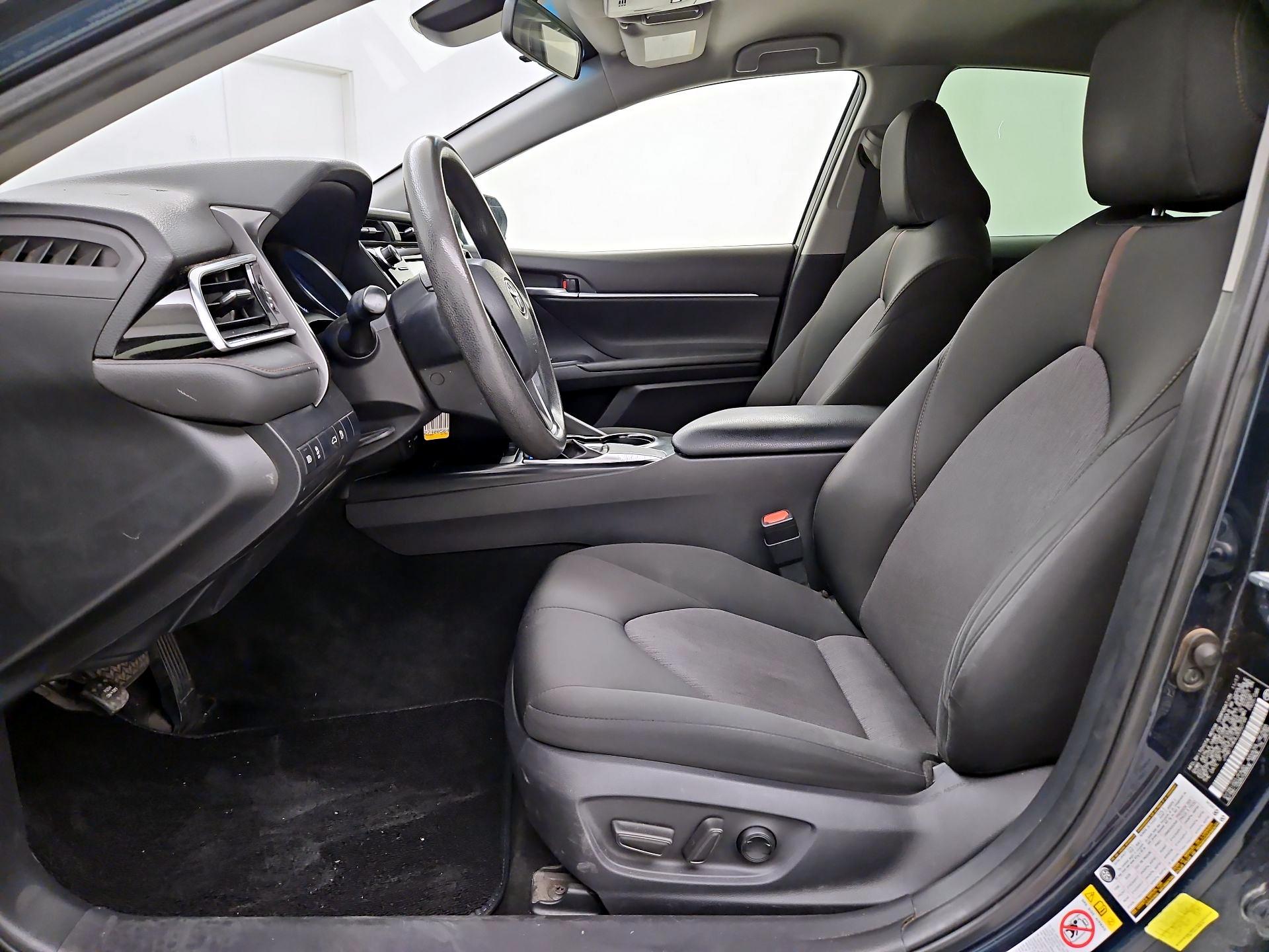Thumbnail: 2018 Toyota Camry - 11