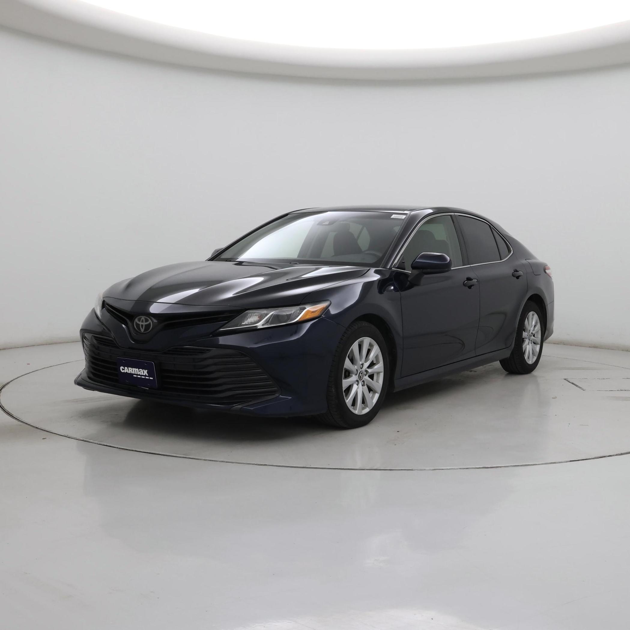 Thumbnail: 2018 Toyota Camry - 4