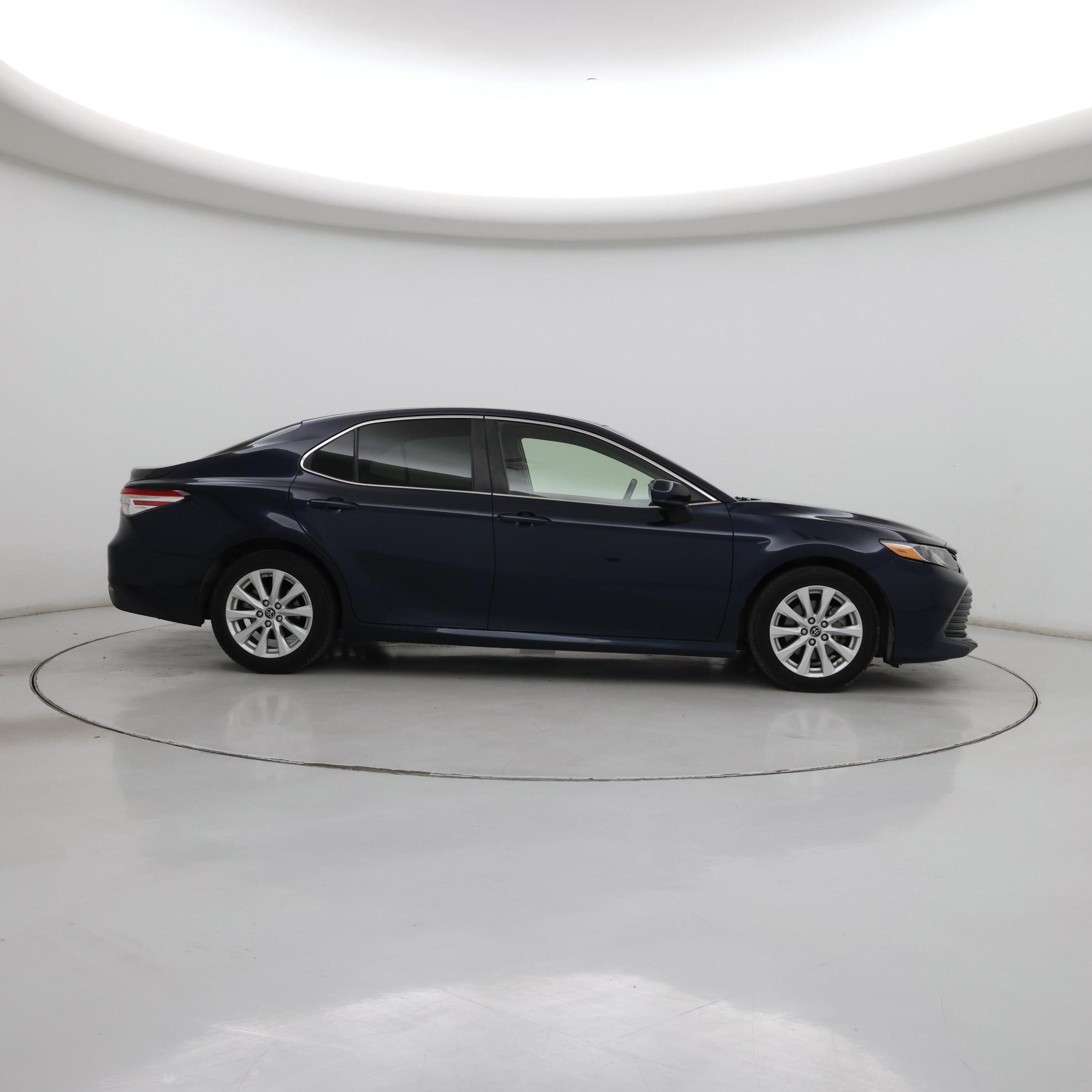 Thumbnail: 2018 Toyota Camry - 7