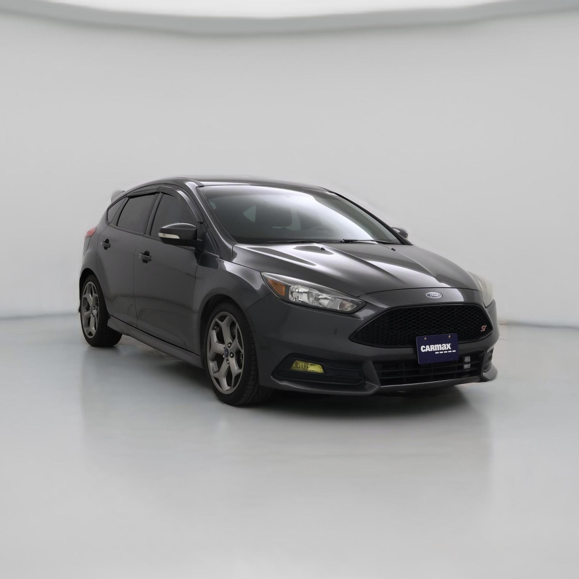 Thumbnail: 2017 Ford Focus - 1