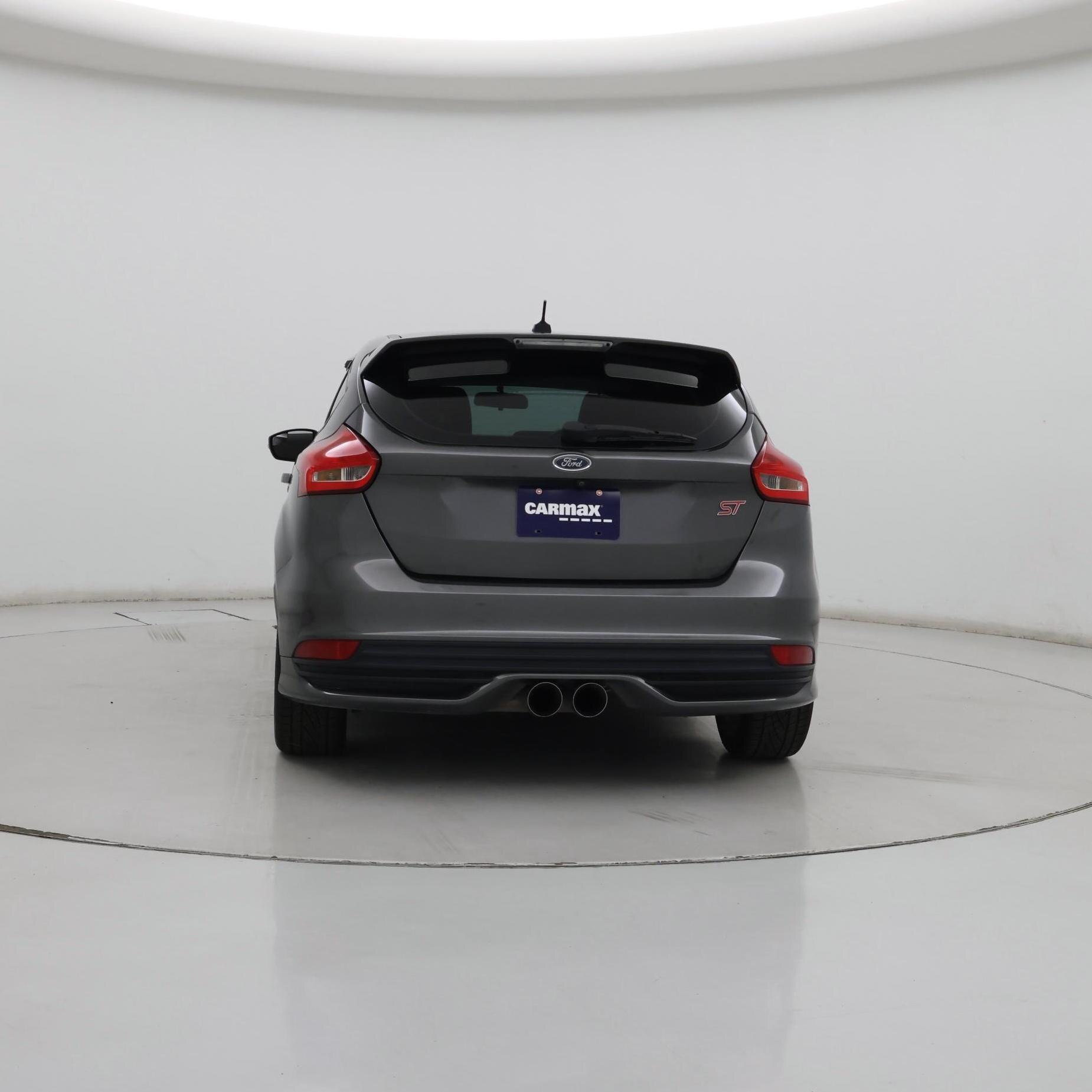 Thumbnail: 2017 Ford Focus - 6