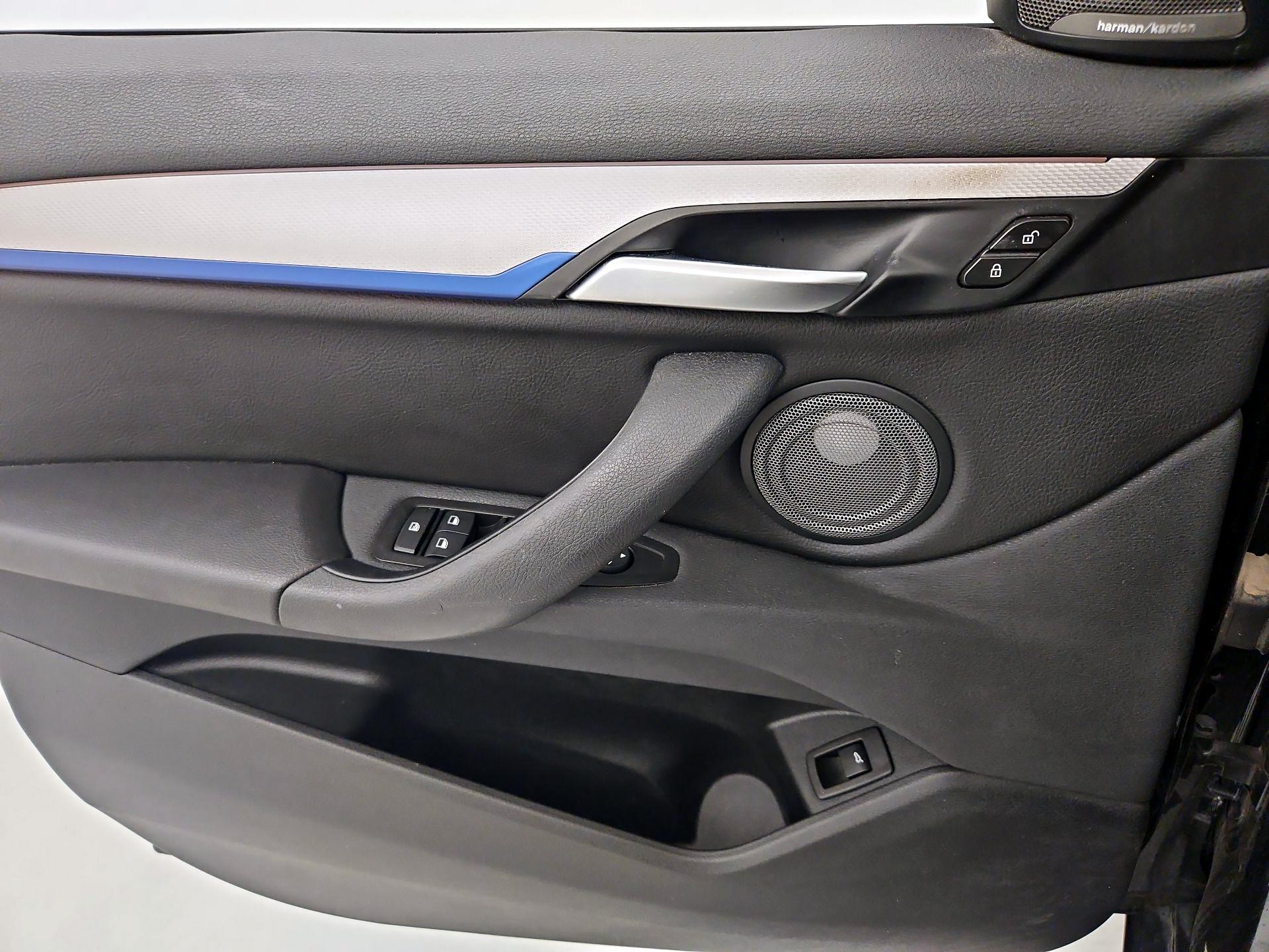 Thumbnail: 2019 BMW X1 - 12