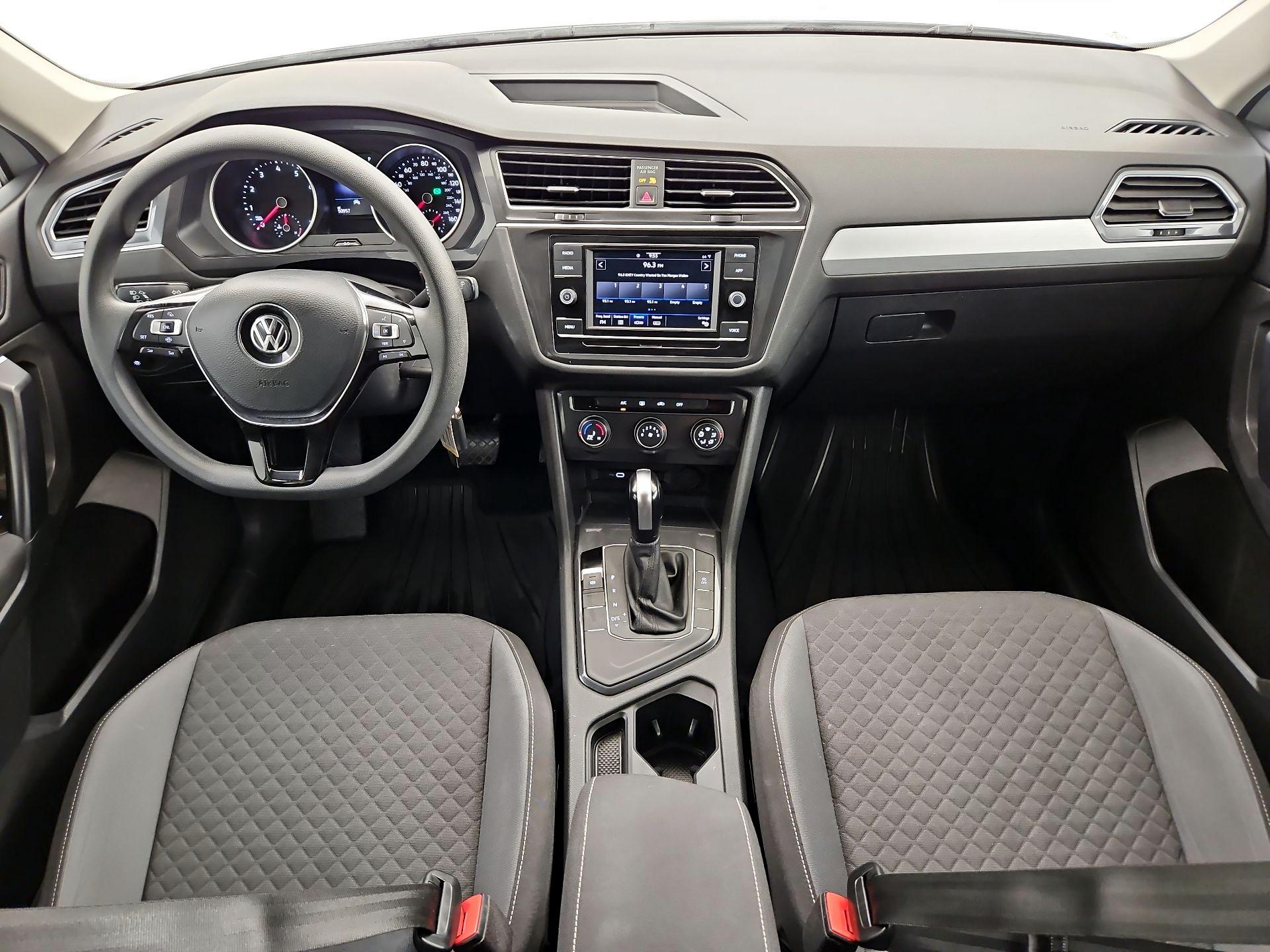 Thumbnail: 2021 Volkswagen Tiguan - 9