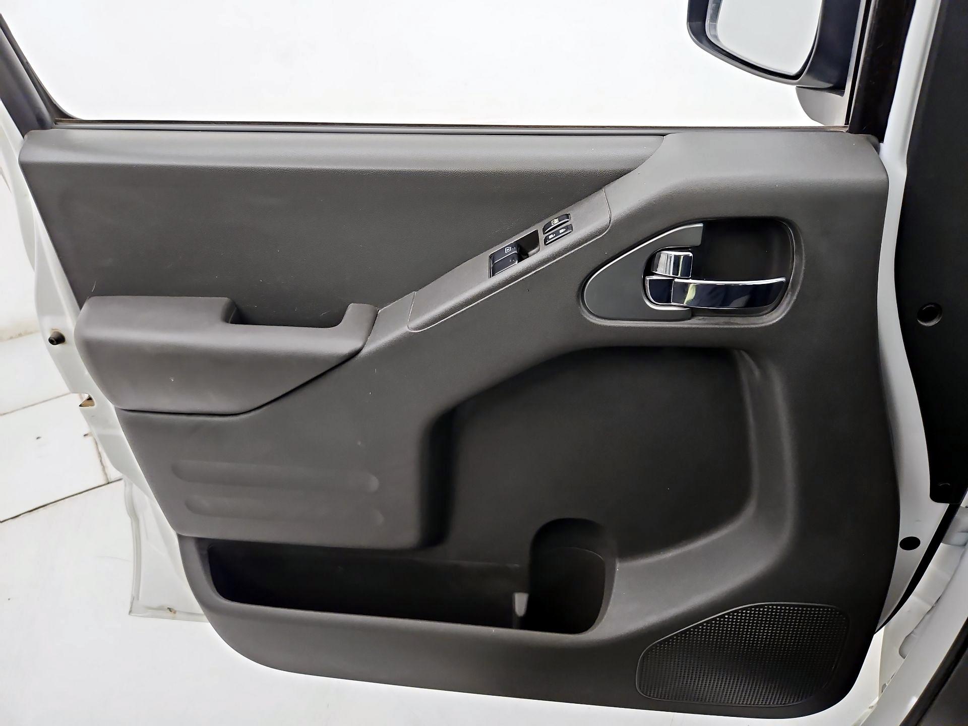 Thumbnail: 2019 Nissan Frontier - 12