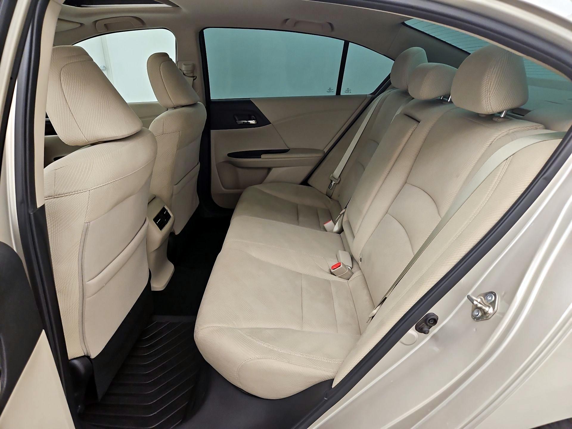 Thumbnail: 2016 Honda Accord - 20