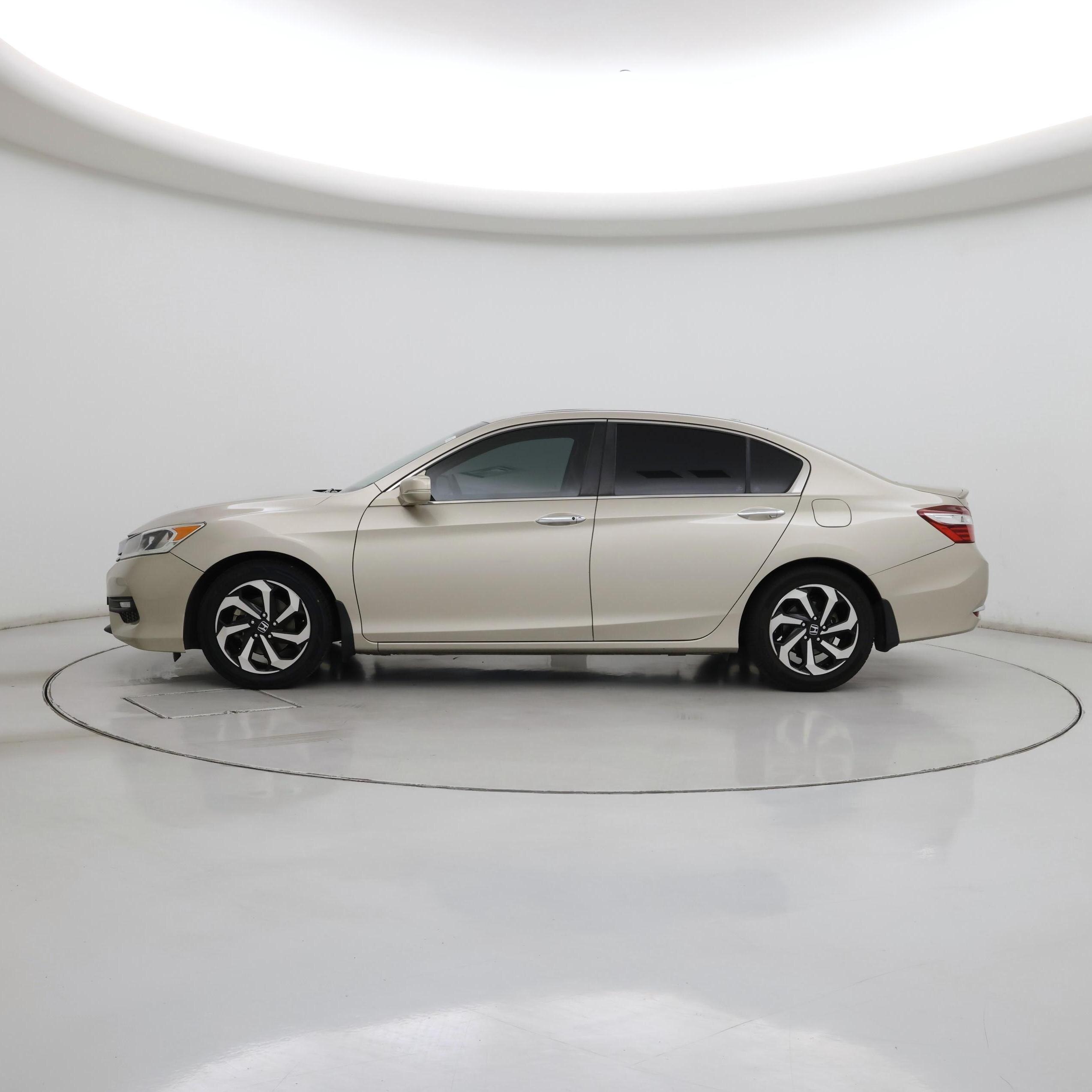 Thumbnail: 2016 Honda Accord - 3