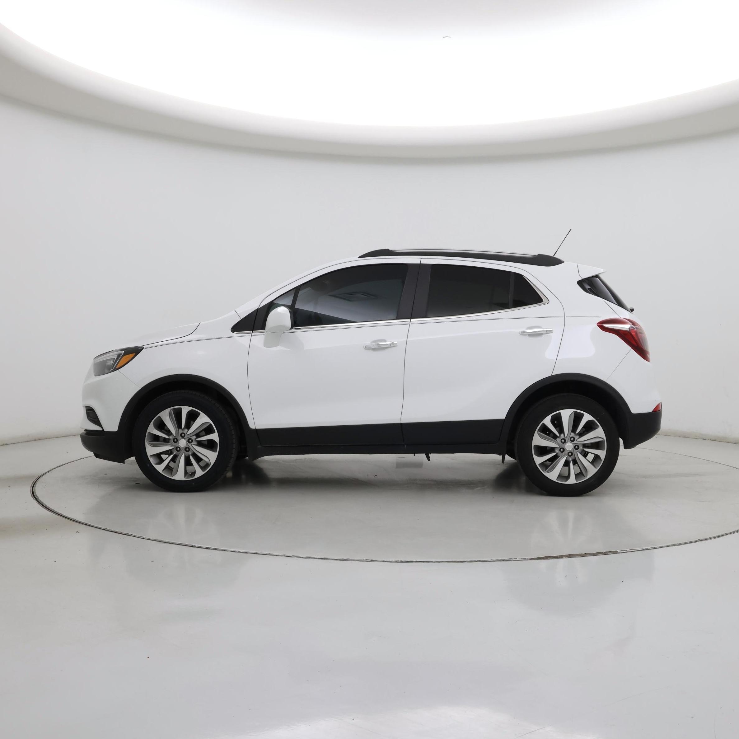 Thumbnail: 2020 Buick Encore - 3