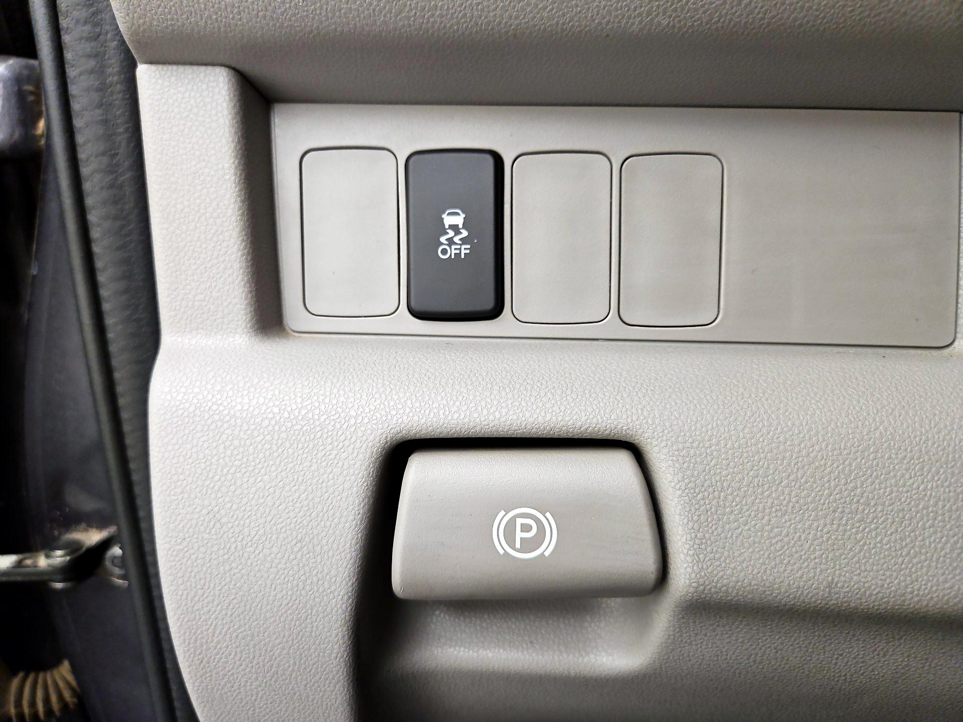 Thumbnail: 2015 Honda Pilot - 13
