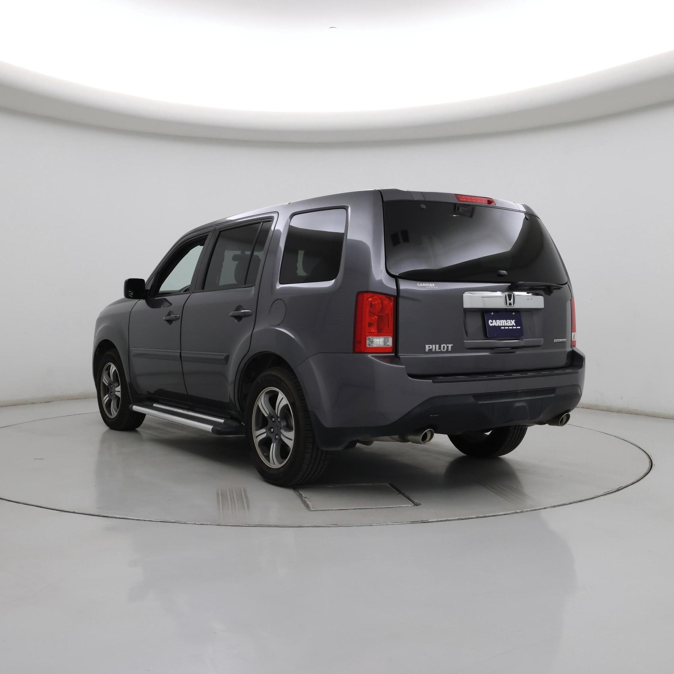 Thumbnail: 2015 Honda Pilot - 2