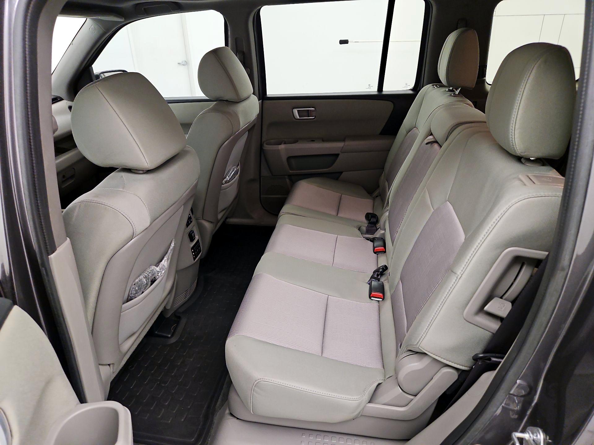 Thumbnail: 2015 Honda Pilot - 20
