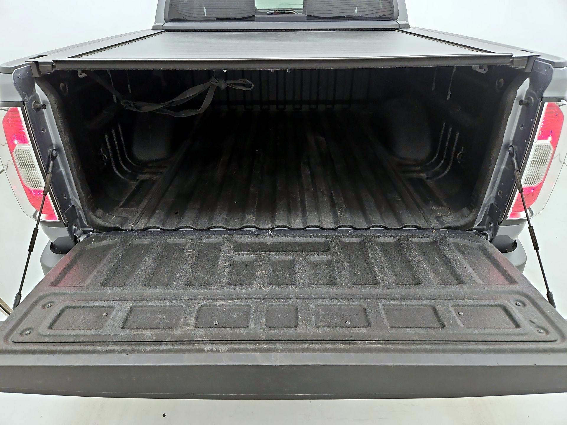 Thumbnail: 2018 GMC Canyon - 20