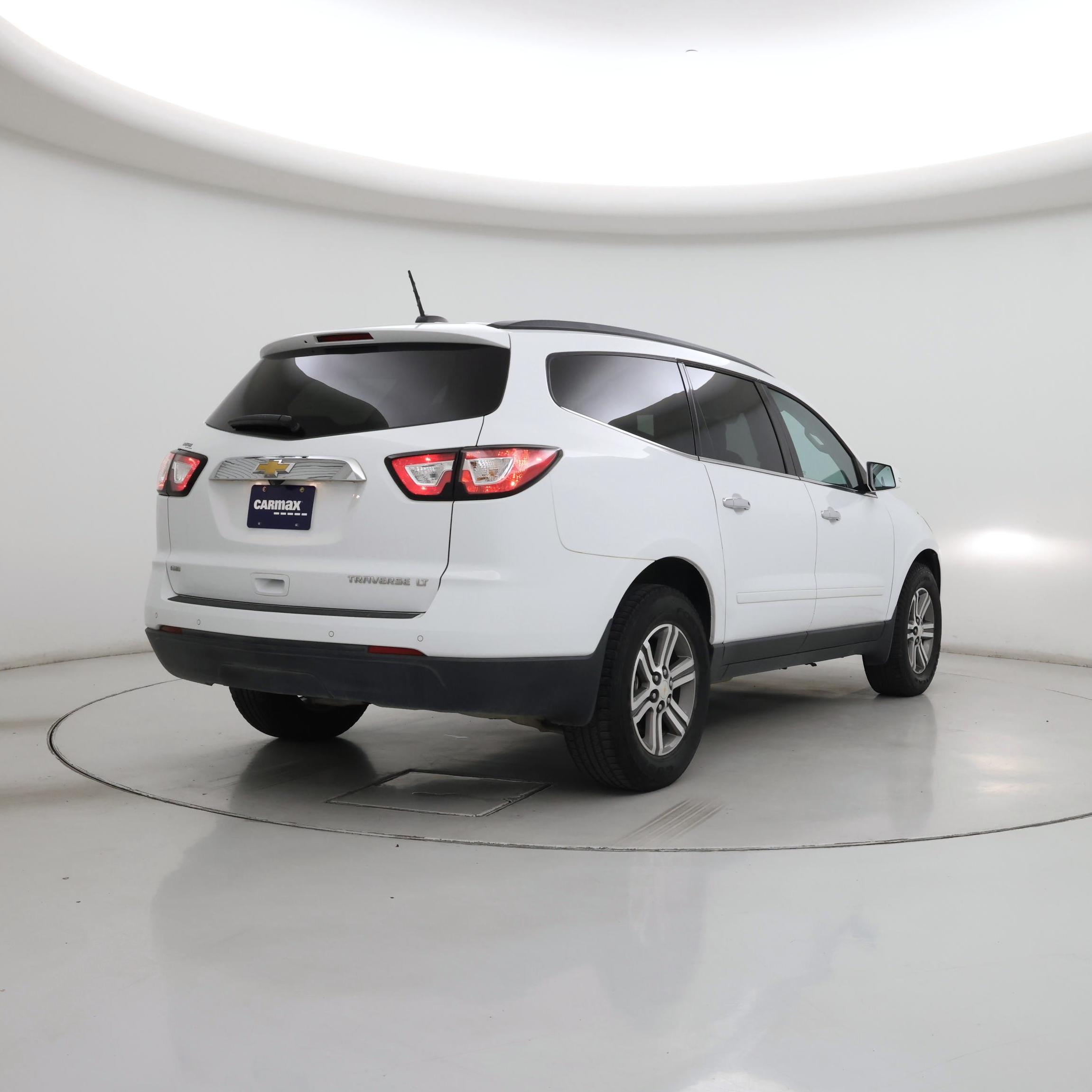 Thumbnail: 2016 Chevrolet Traverse - 8