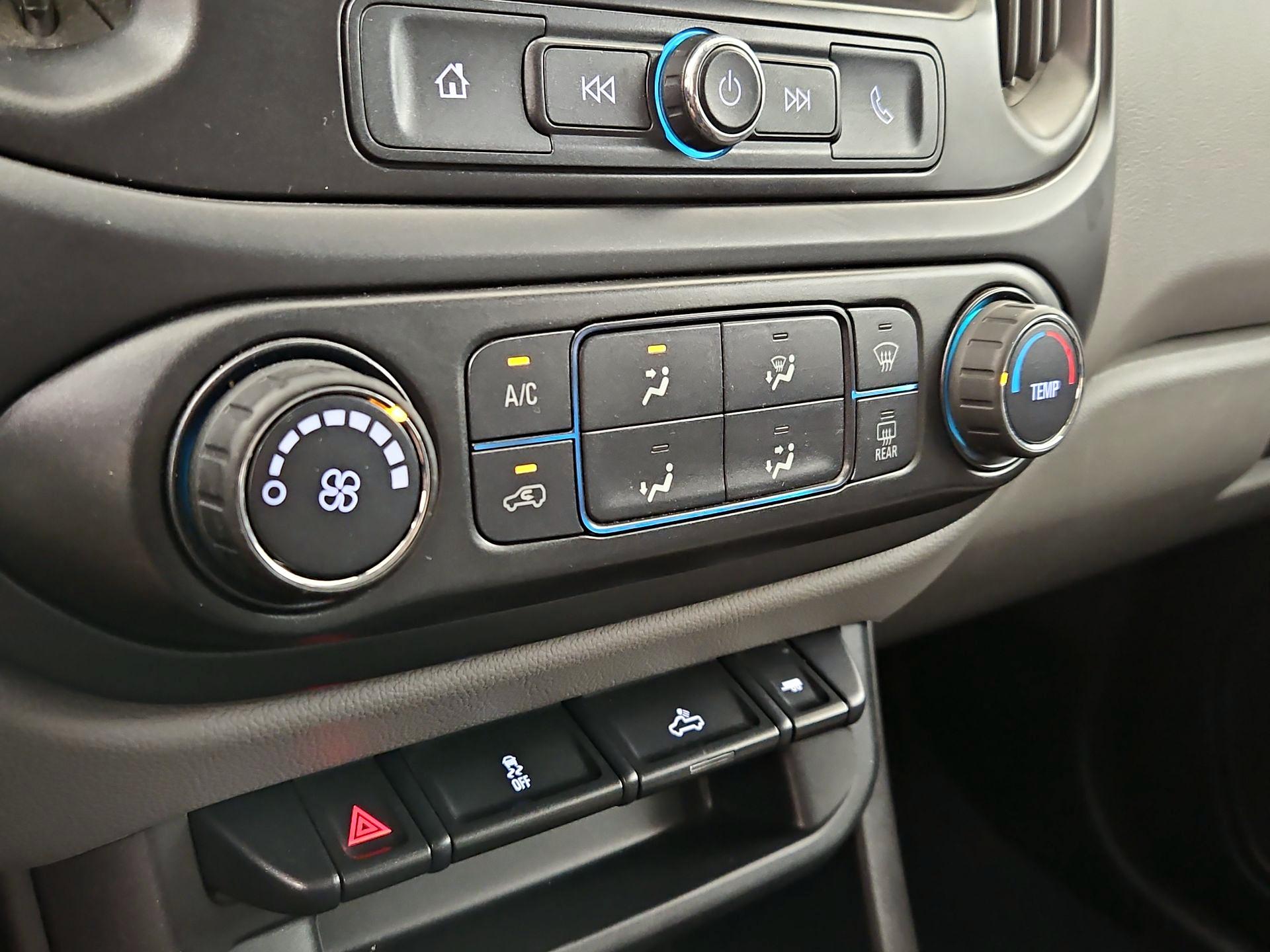 Thumbnail: 2019 GMC Canyon - 16