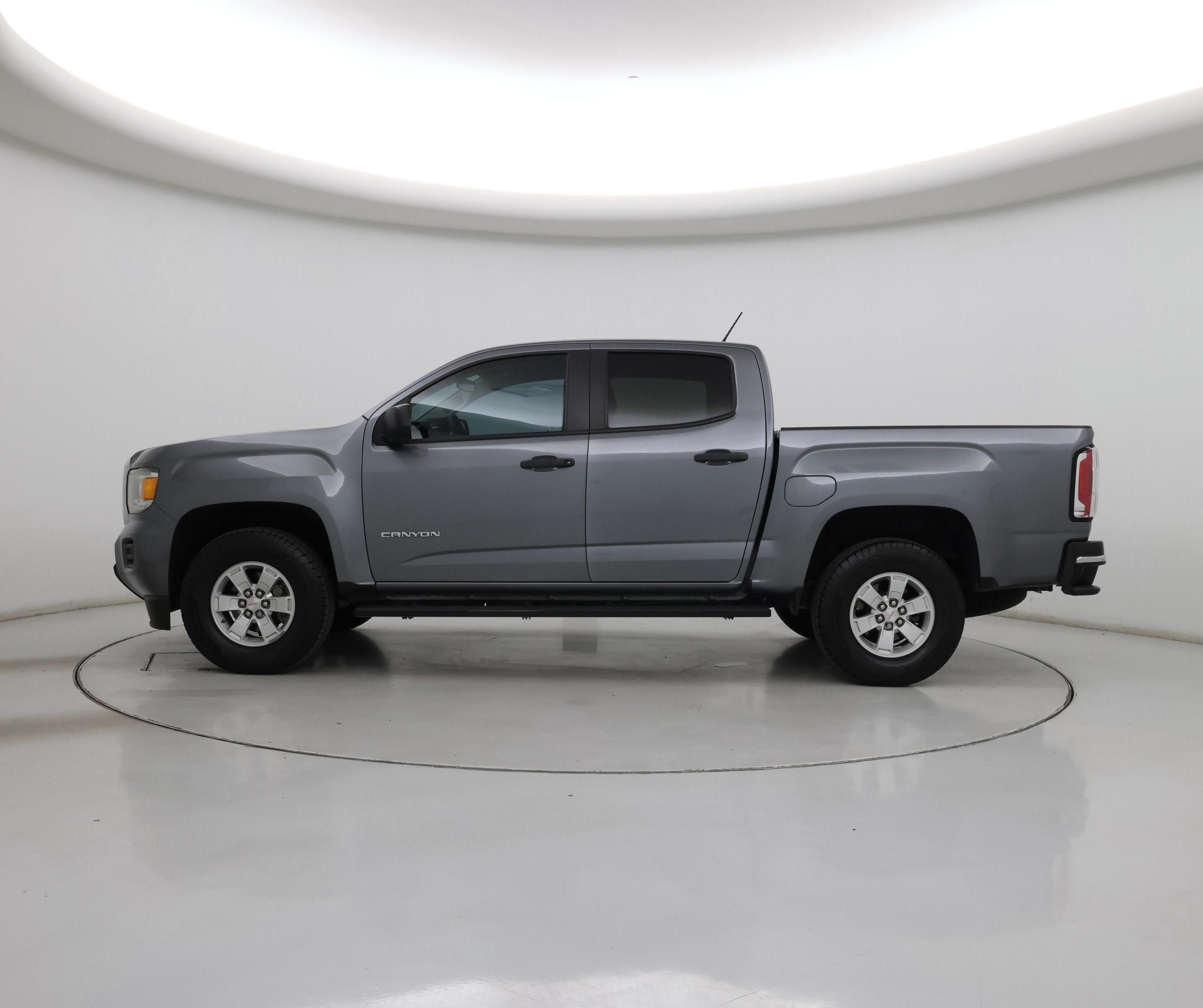 Thumbnail: 2019 GMC Canyon - 3