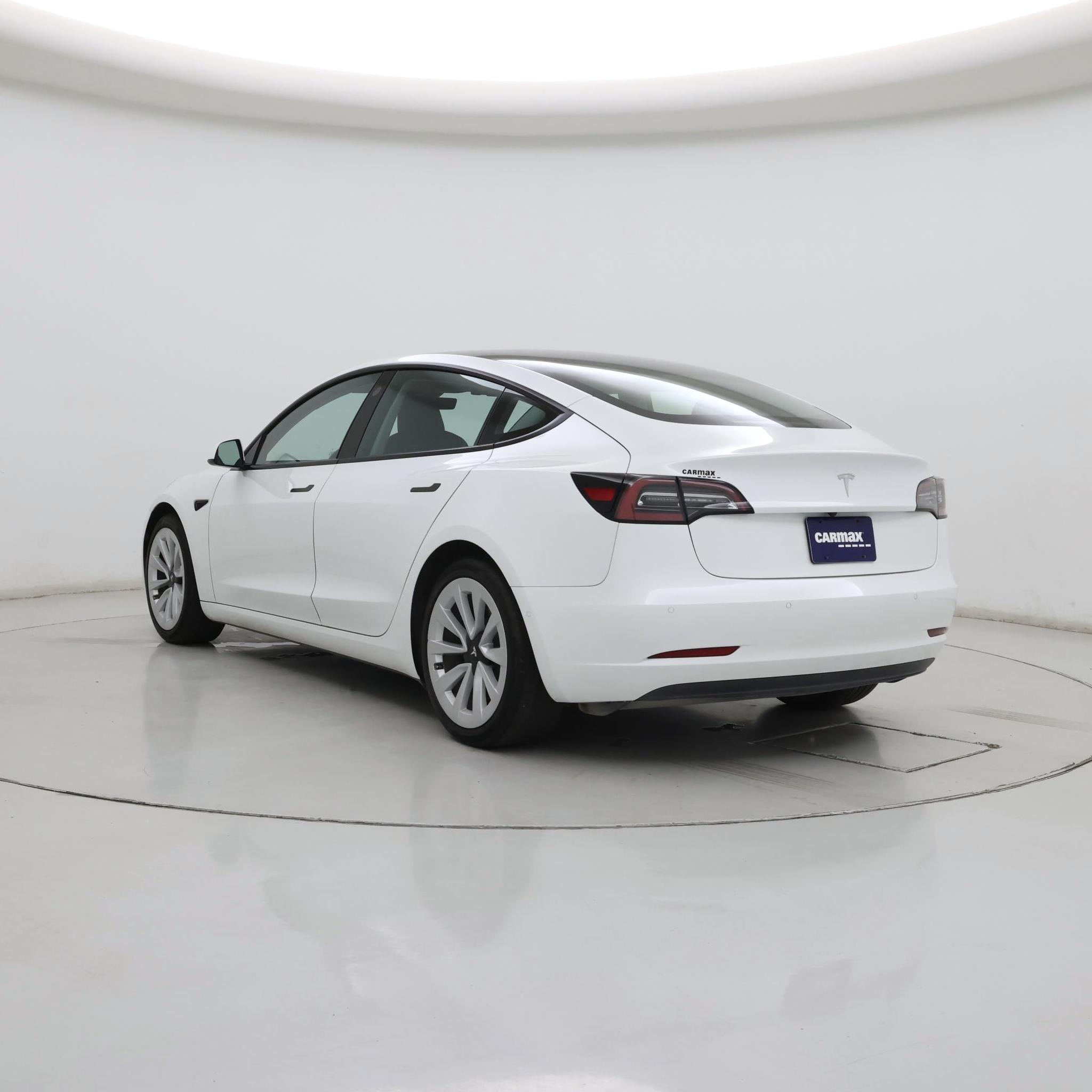 Thumbnail: 2022 Tesla Model 3 - 2