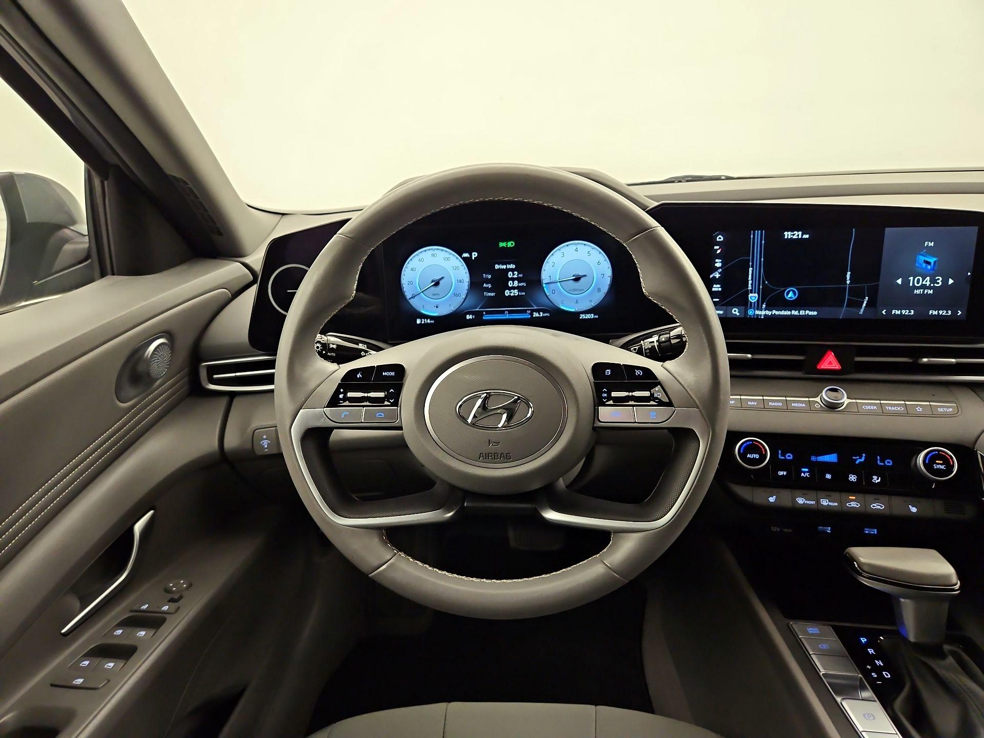 Thumbnail: 2023 Hyundai Elantra - 10