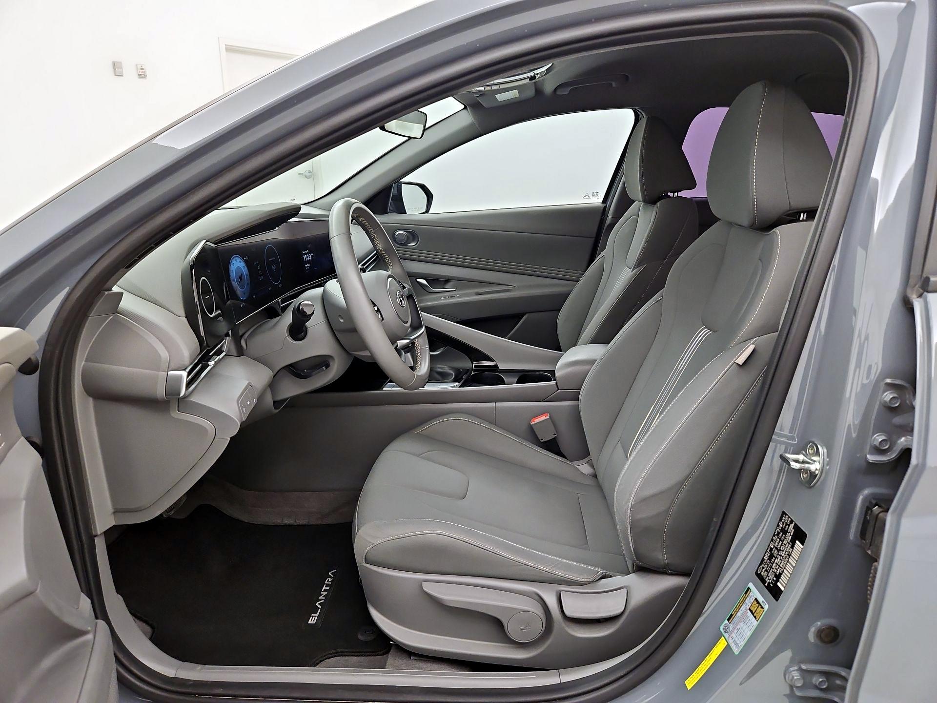 Thumbnail: 2023 Hyundai Elantra - 11