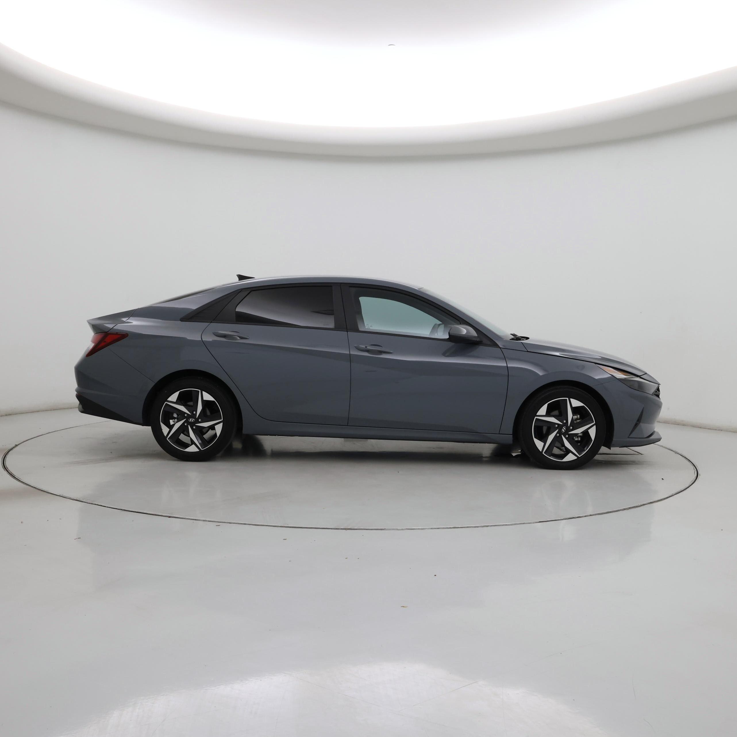 Thumbnail: 2023 Hyundai Elantra - 7