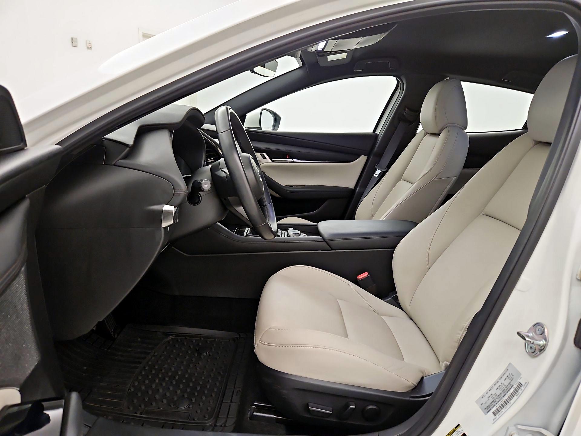Thumbnail: 2019 Mazda Mazda3 - 11