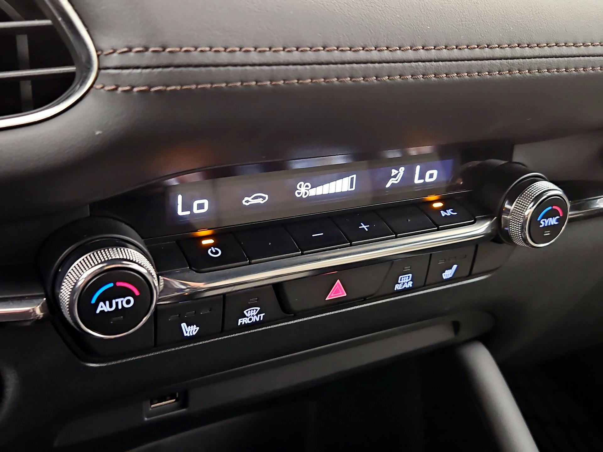 Thumbnail: 2019 Mazda Mazda3 - 17