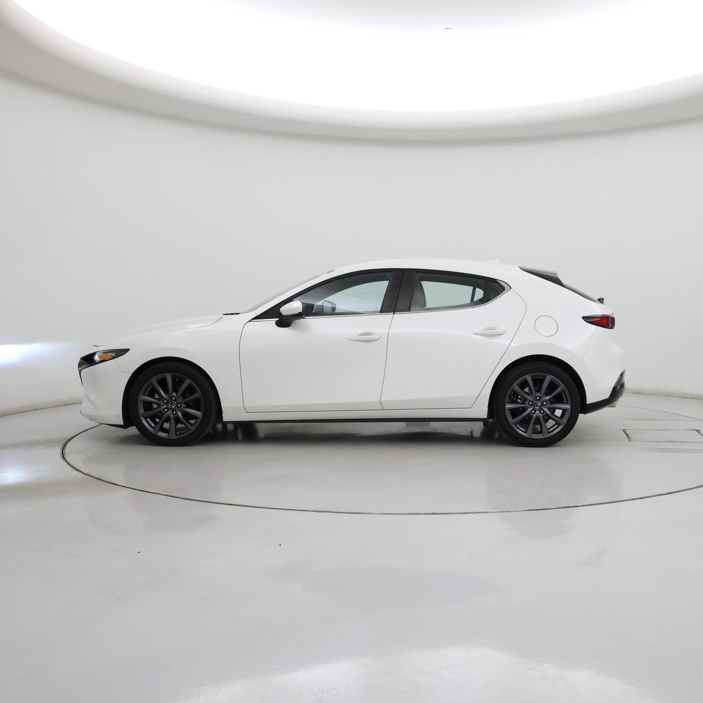 Thumbnail: 2019 Mazda Mazda3 - 3