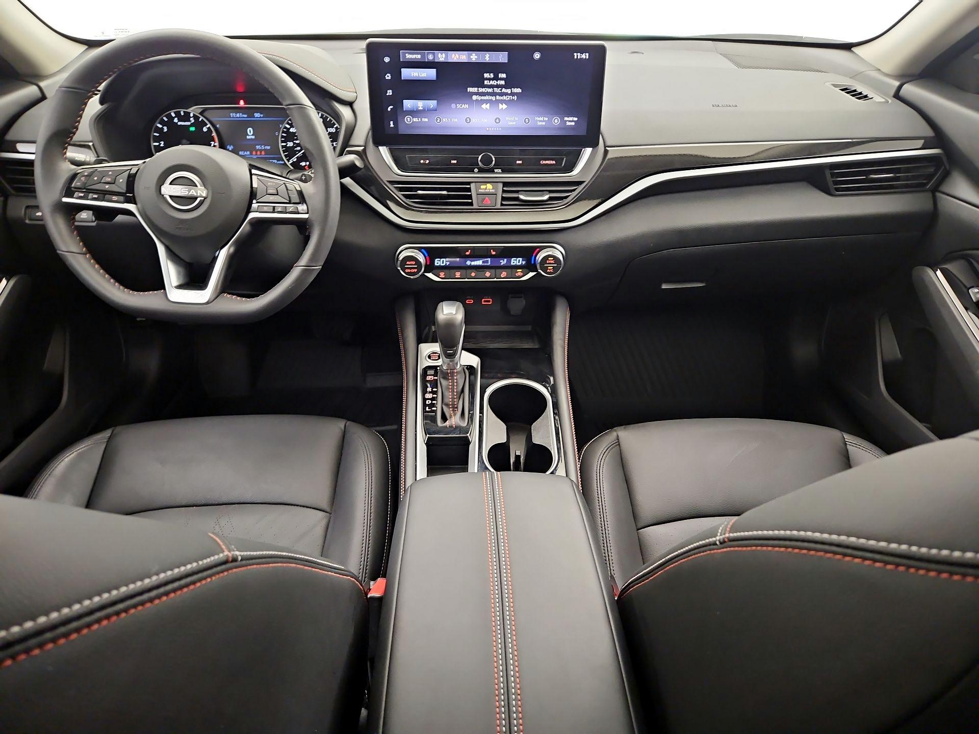 Thumbnail: 2025 Nissan Altima - 9