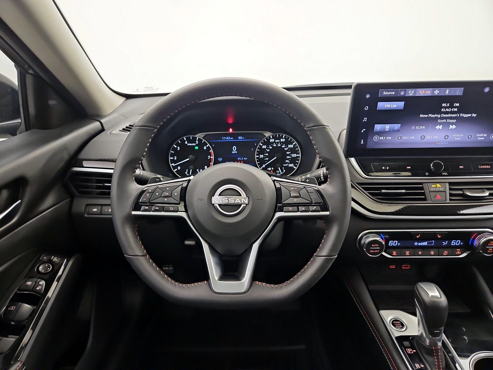 Thumbnail: 2025 Nissan Altima - 10