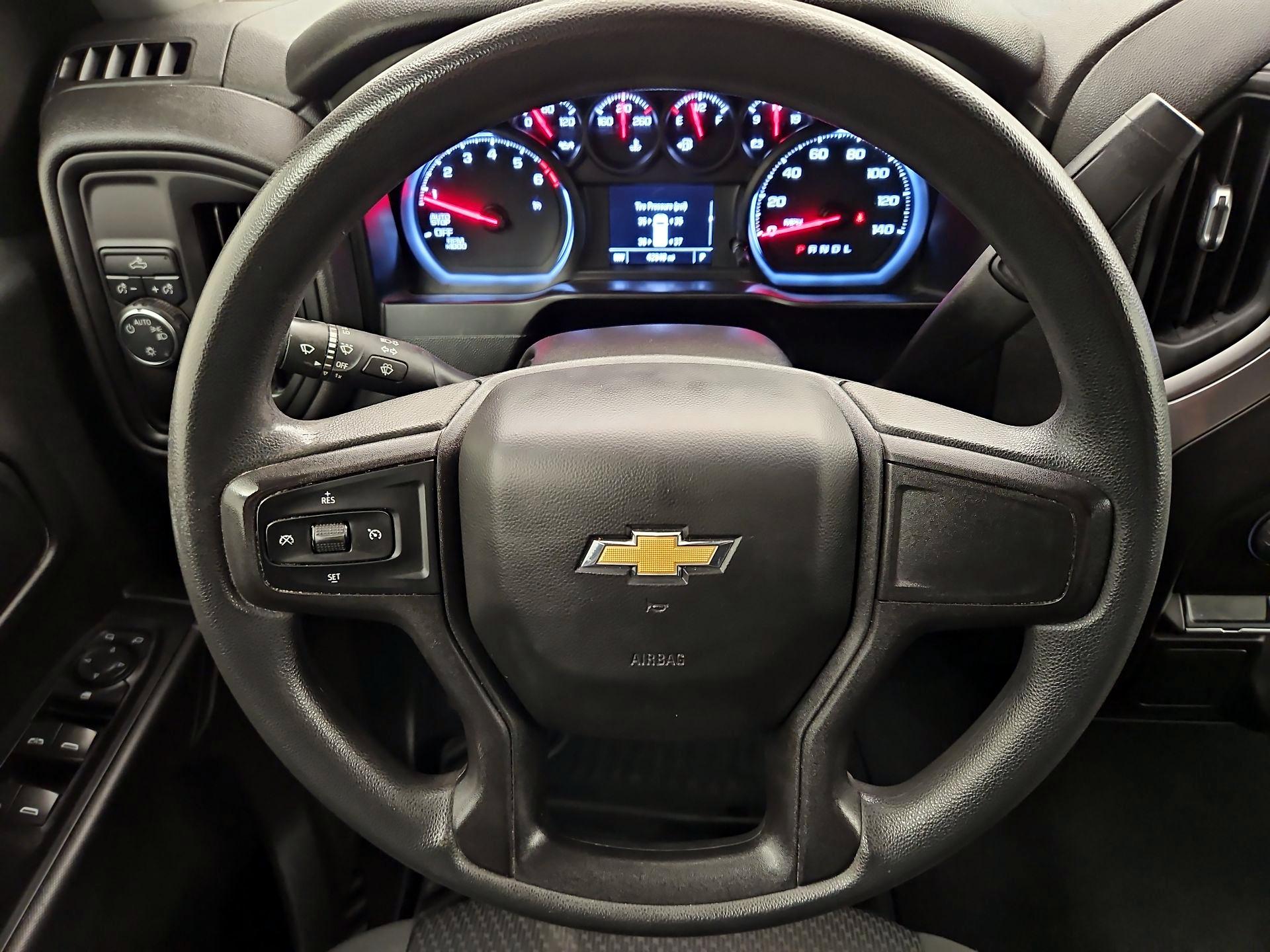 Thumbnail: 2021 Chevrolet Silverado 1500 - 10