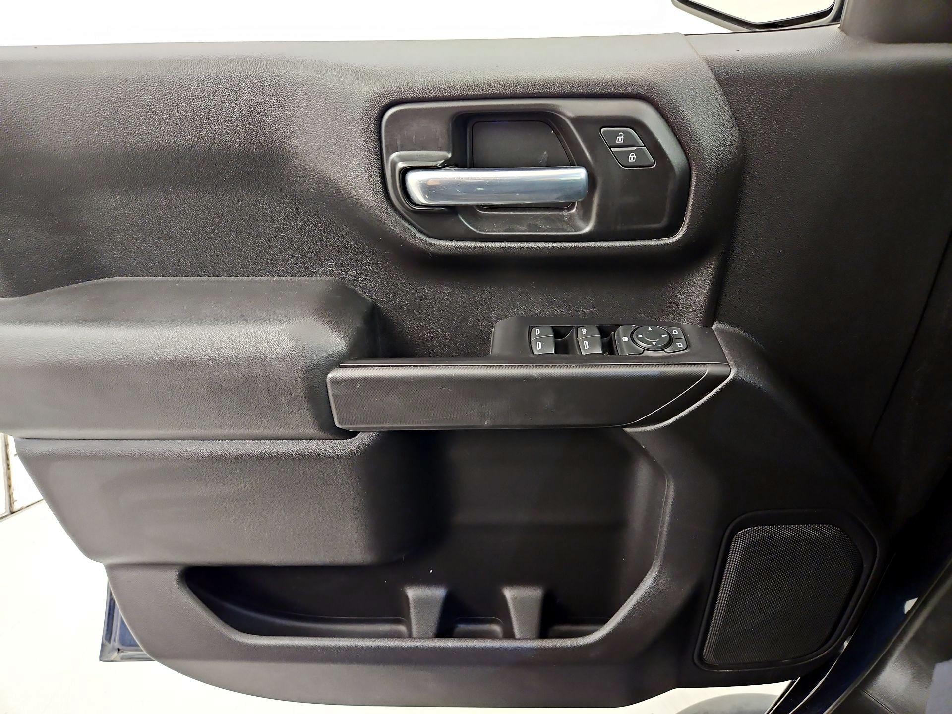 Thumbnail: 2021 Chevrolet Silverado 1500 - 12