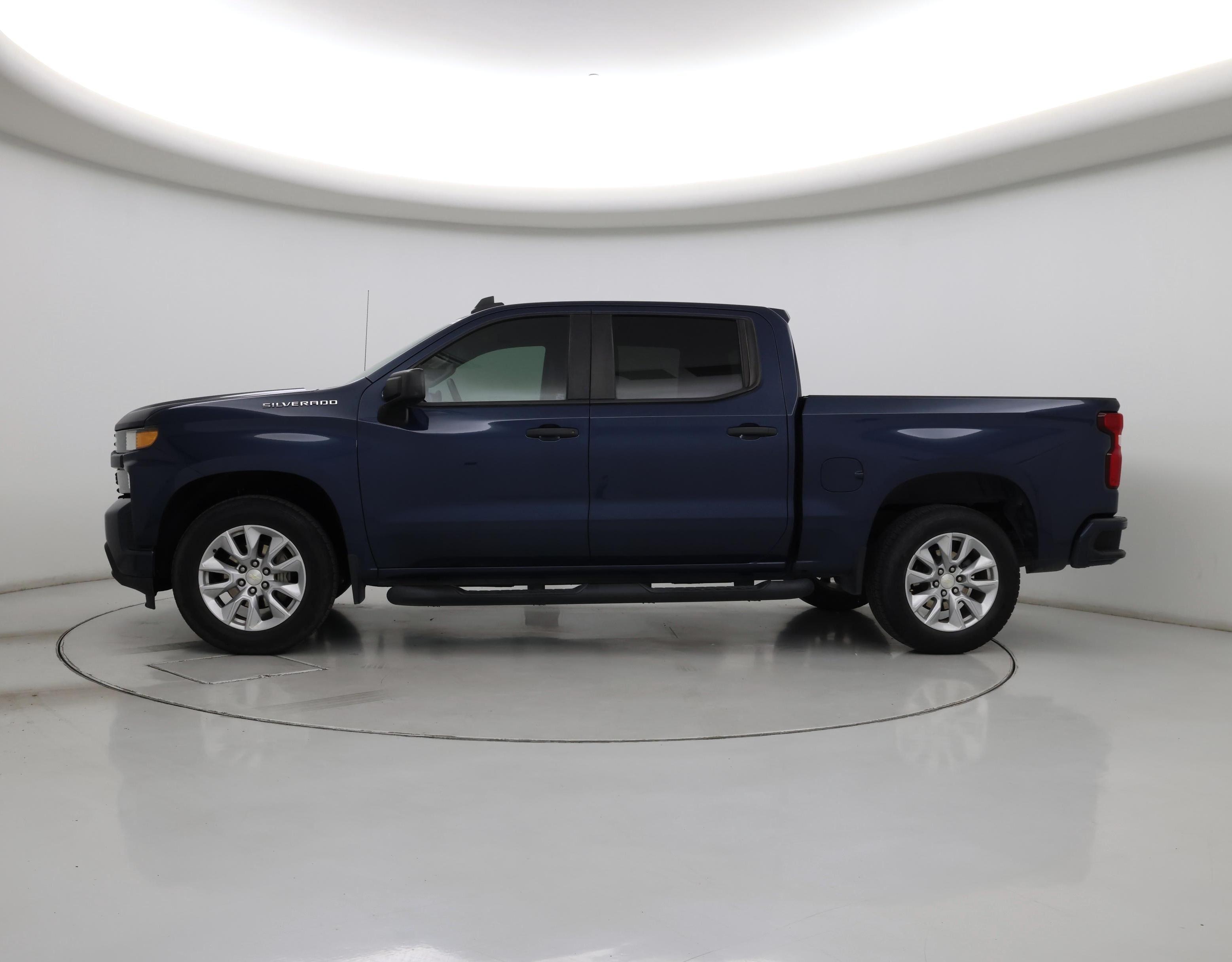 Thumbnail: 2021 Chevrolet Silverado 1500 - 3
