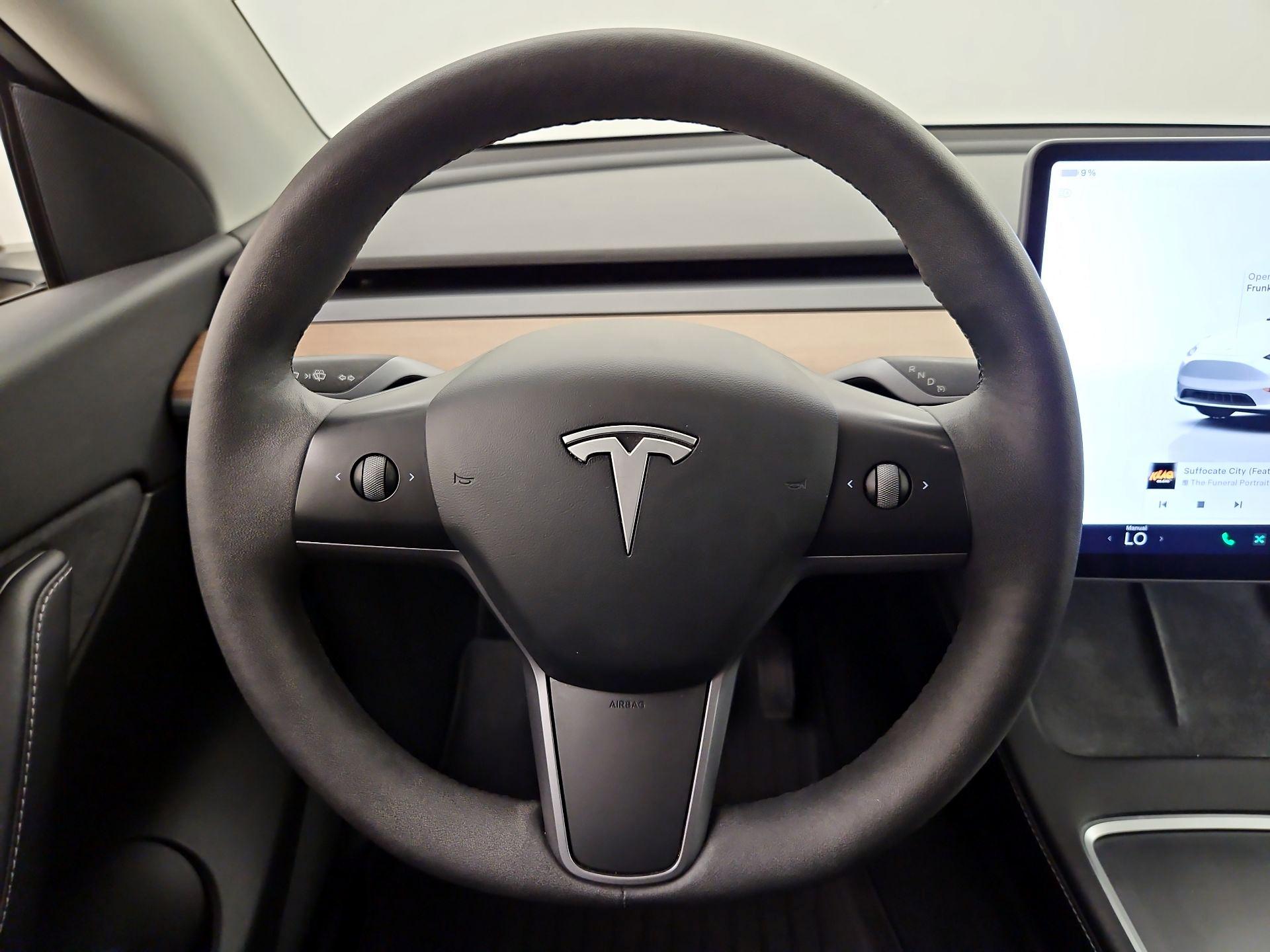 Thumbnail: 2022 Tesla Model Y - 10