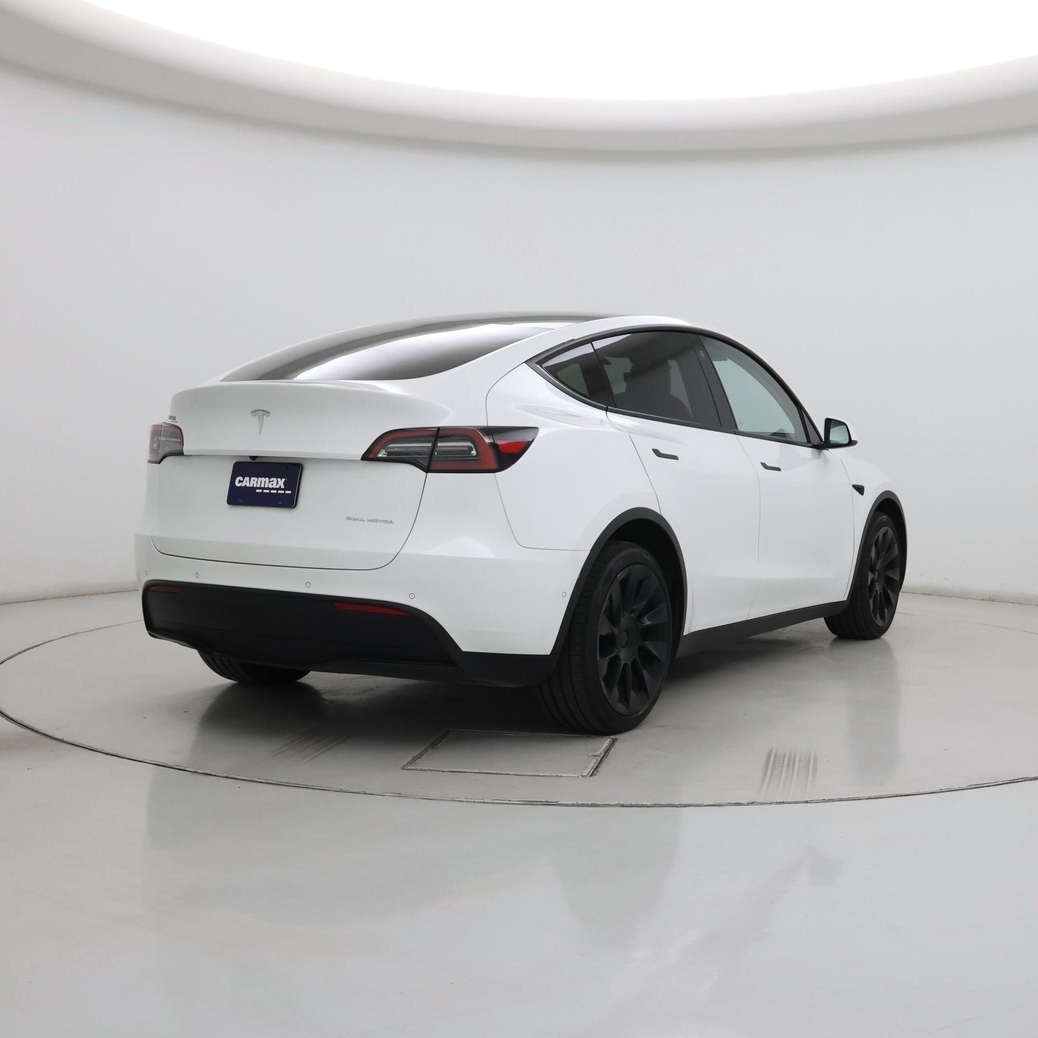 Thumbnail: 2022 Tesla Model Y - 8